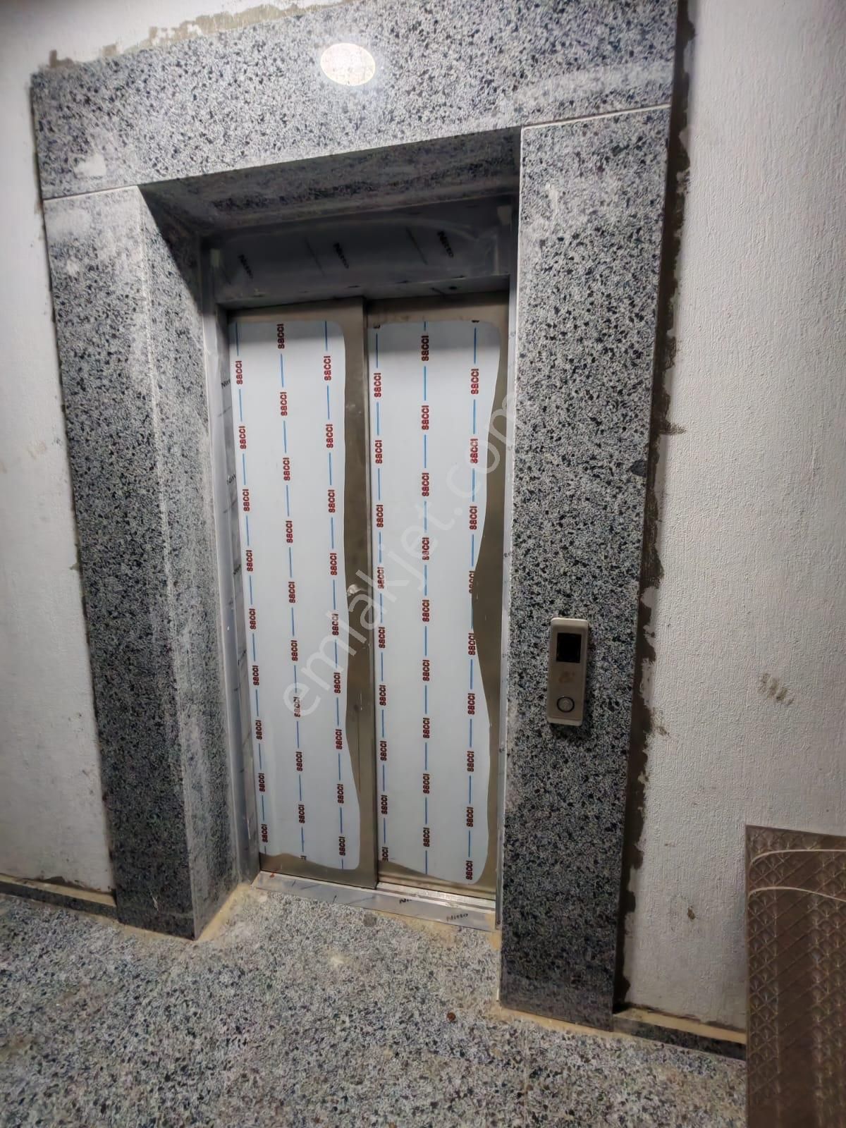 Stop’tan Çalıca’da Fırsat Asansörlü Otoparklı Daire - Görsel 7