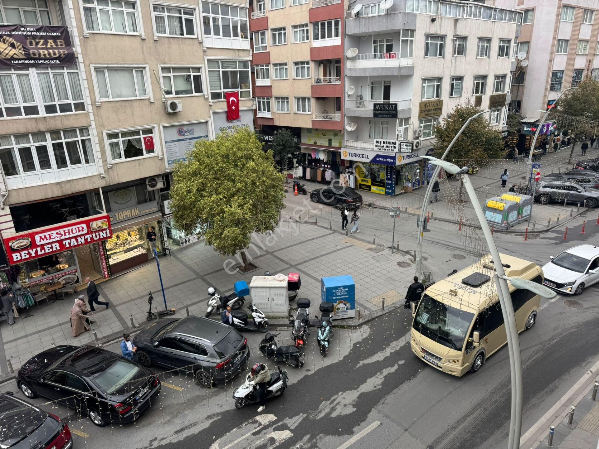 Zeytinburnu 58.bulvar Caddesi Üzerinde Satılık Daire - Görsel 2