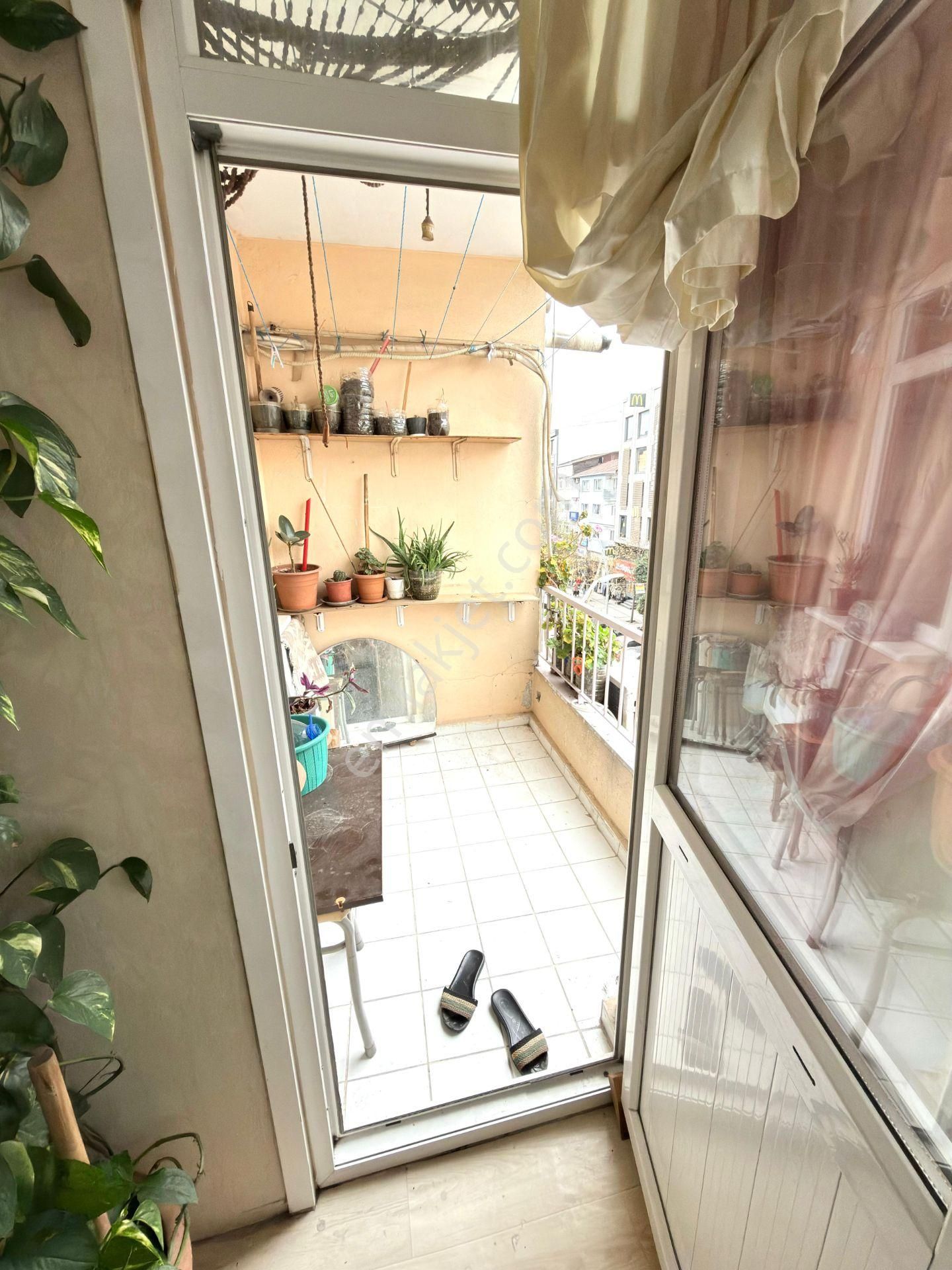 Zeytinburnu 58.bulvar Caddesi Üzerinde Satılık Daire - Görsel 16