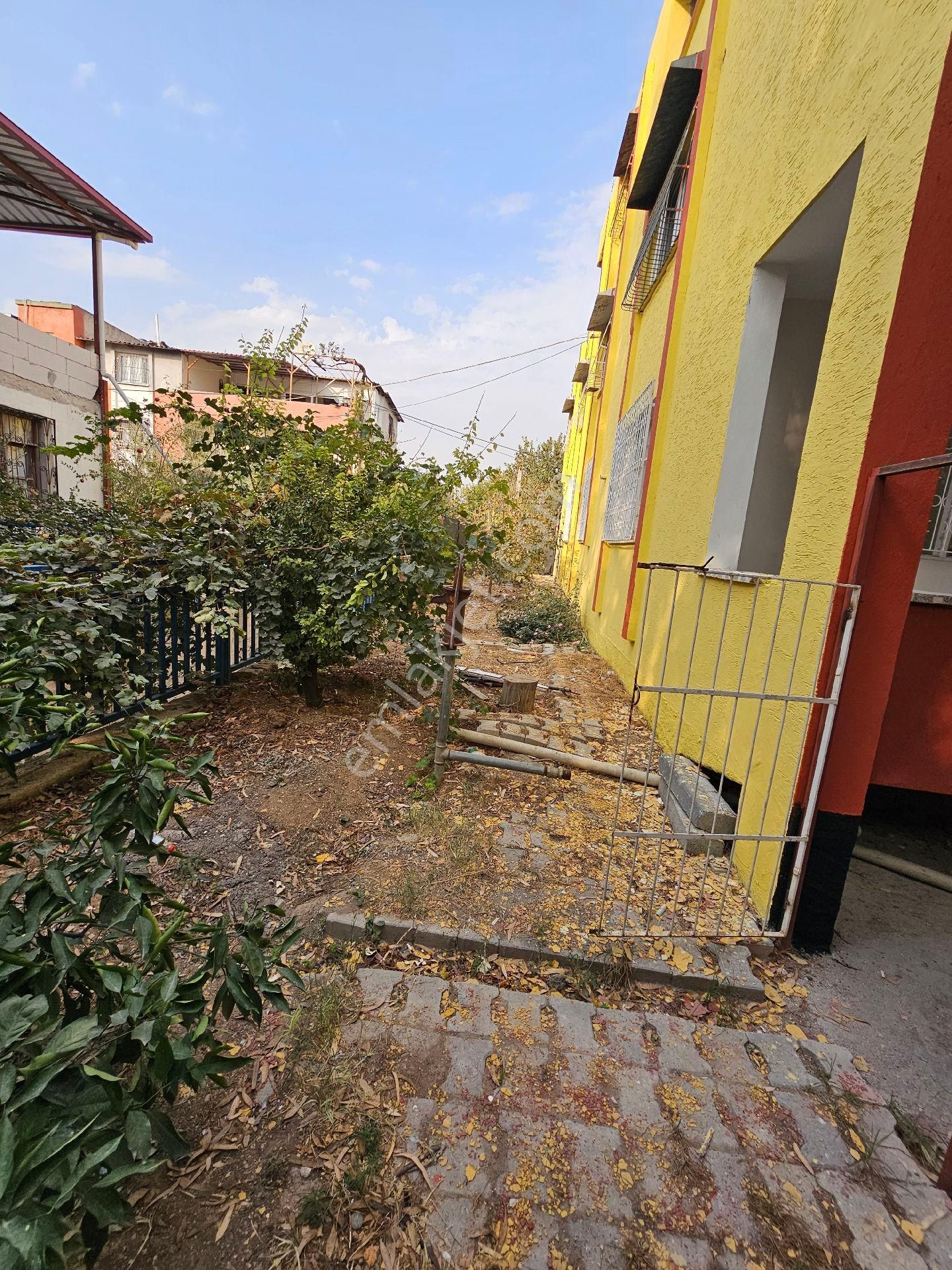 Adana Sarıçam Kozan Yolu Işıklara 150metre - Görsel 4