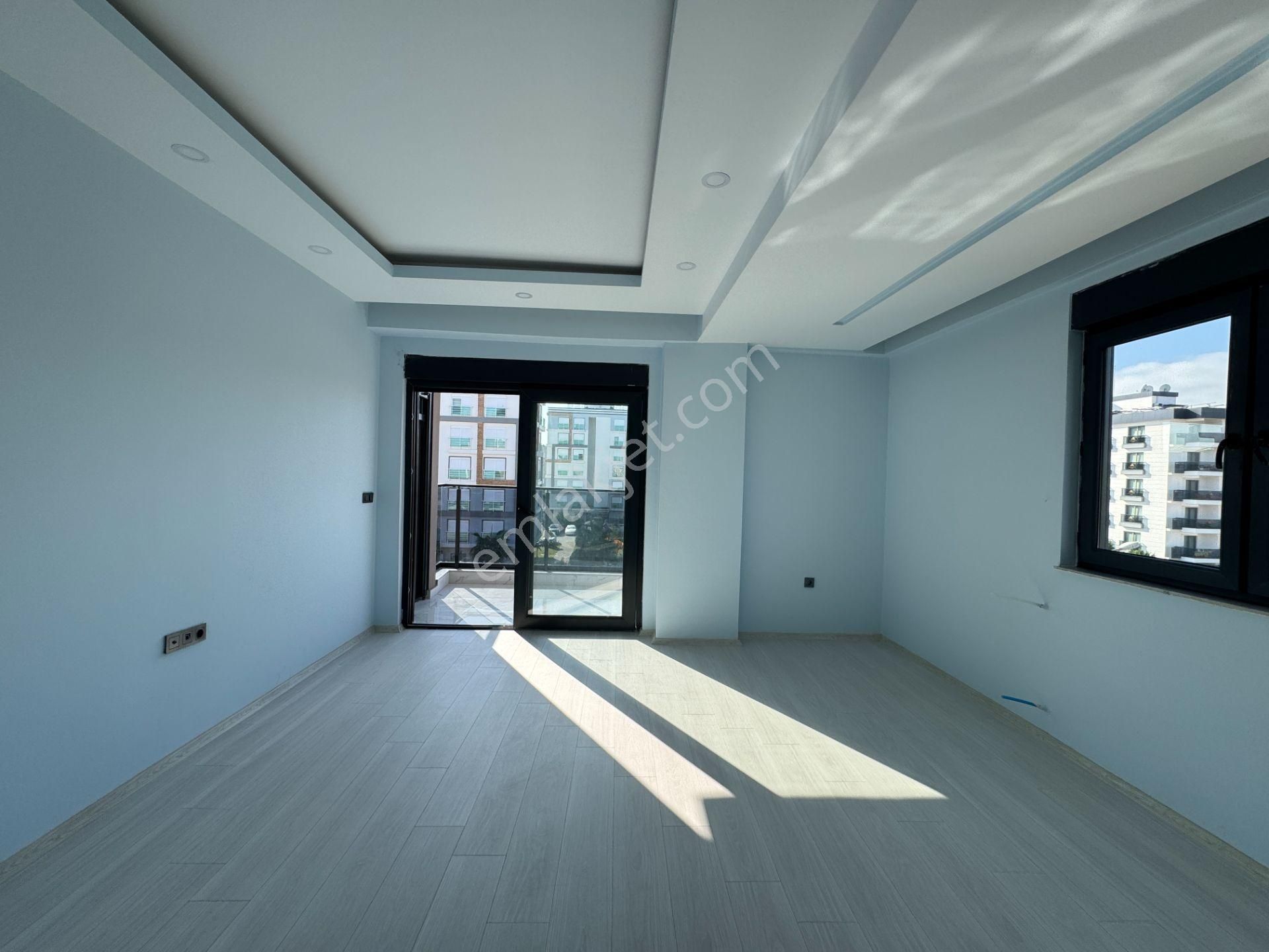 Göksuda Site İçi Çift Banyolu Havuzlu Otoparklı Fırsat 2+1 - Görsel 9