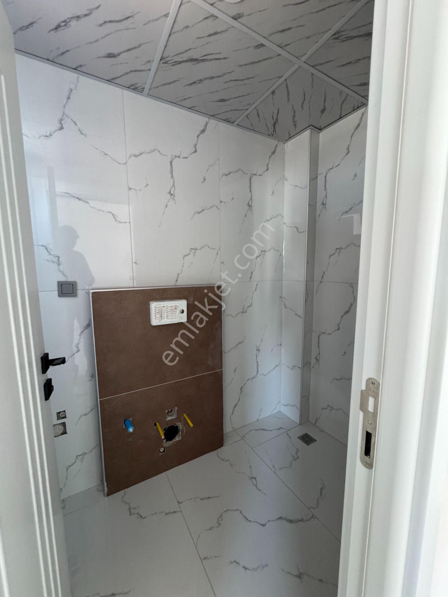 Göksuda Site İçi Çift Banyolu Havuzlu Otoparklı Fırsat 2+1 - Görsel 25