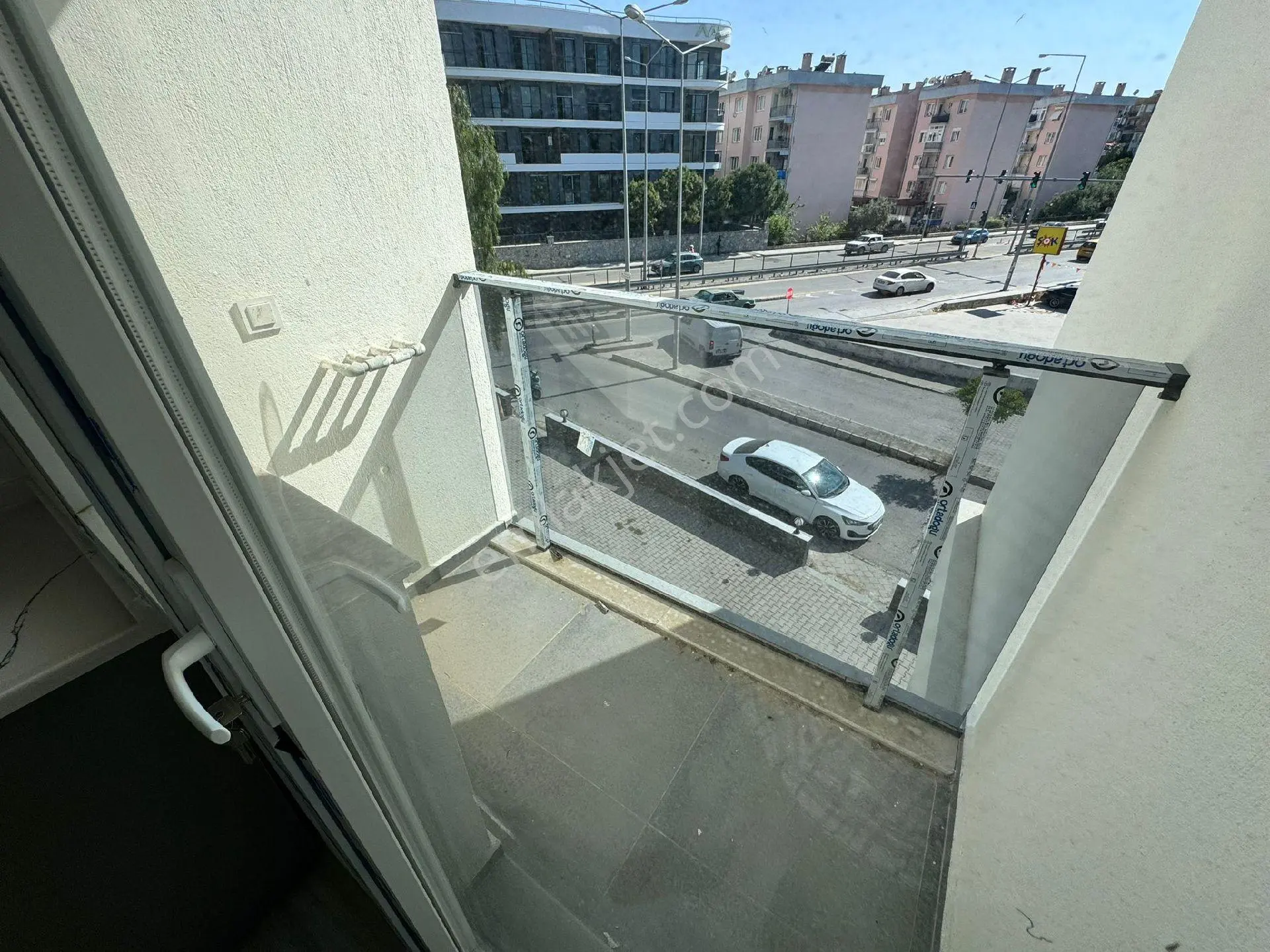 Kuşadası Şehir Merkezinde 2+1 Satılık Sıfır Daire - Görsel 5