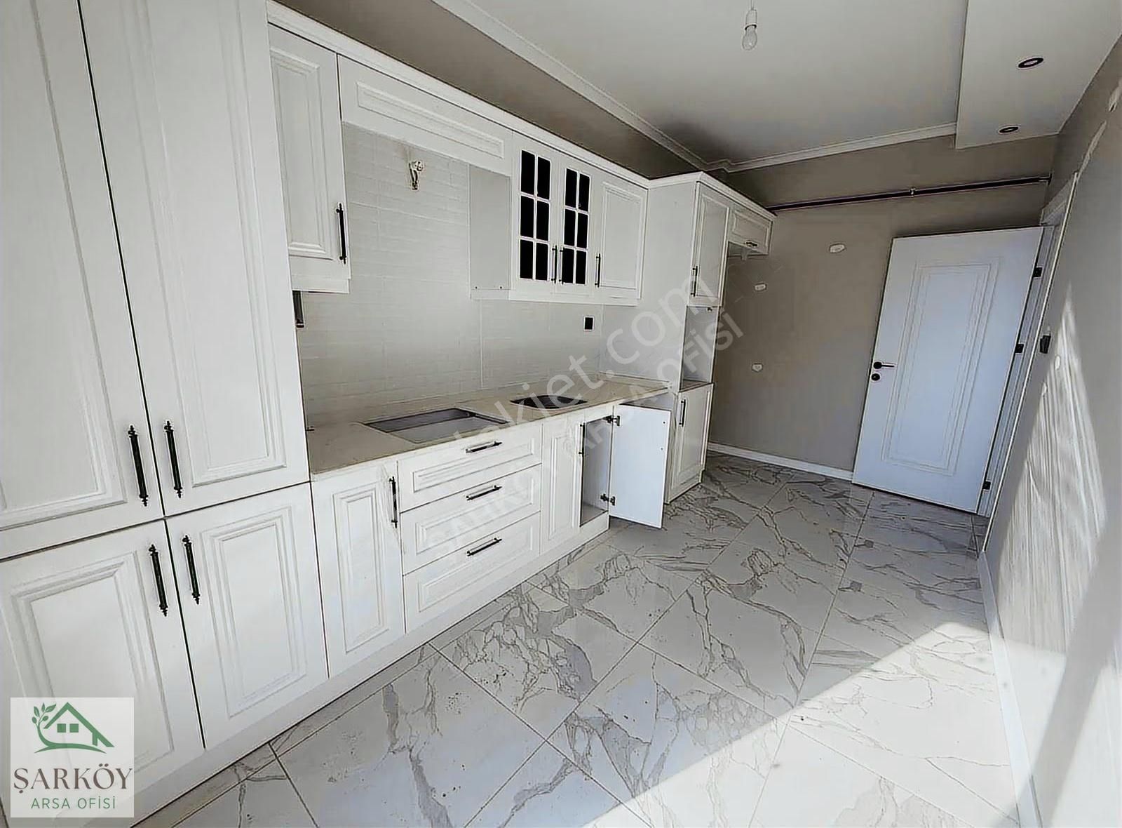 Soğancılar Caddesi Üzerinde 2+1 Sıfır Daire - Görsel 2