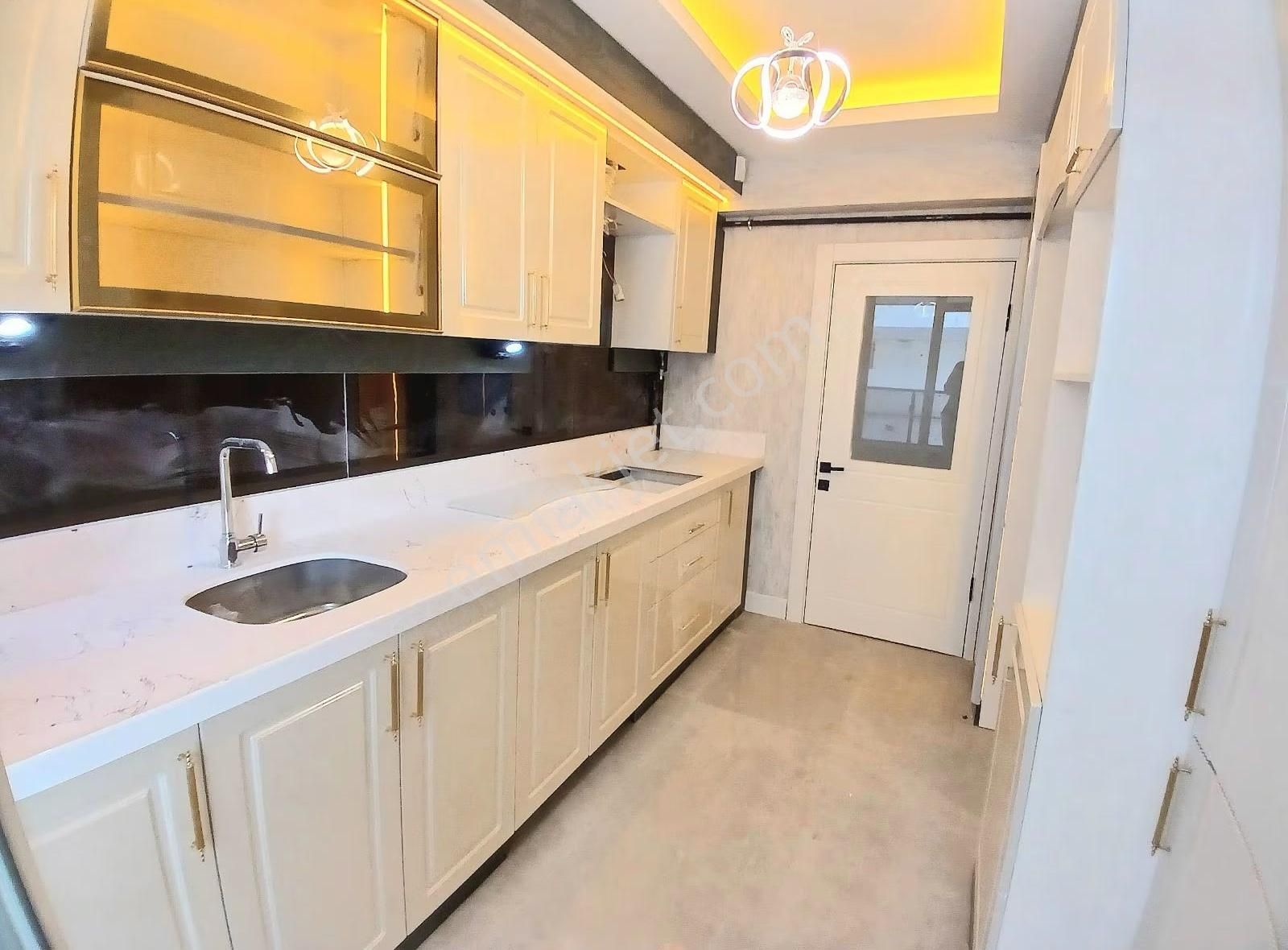 Menderes Mahallesi_kat Konumunda_ebeveyn Banyolu 3+1 Sıfır Daire - Görsel 32