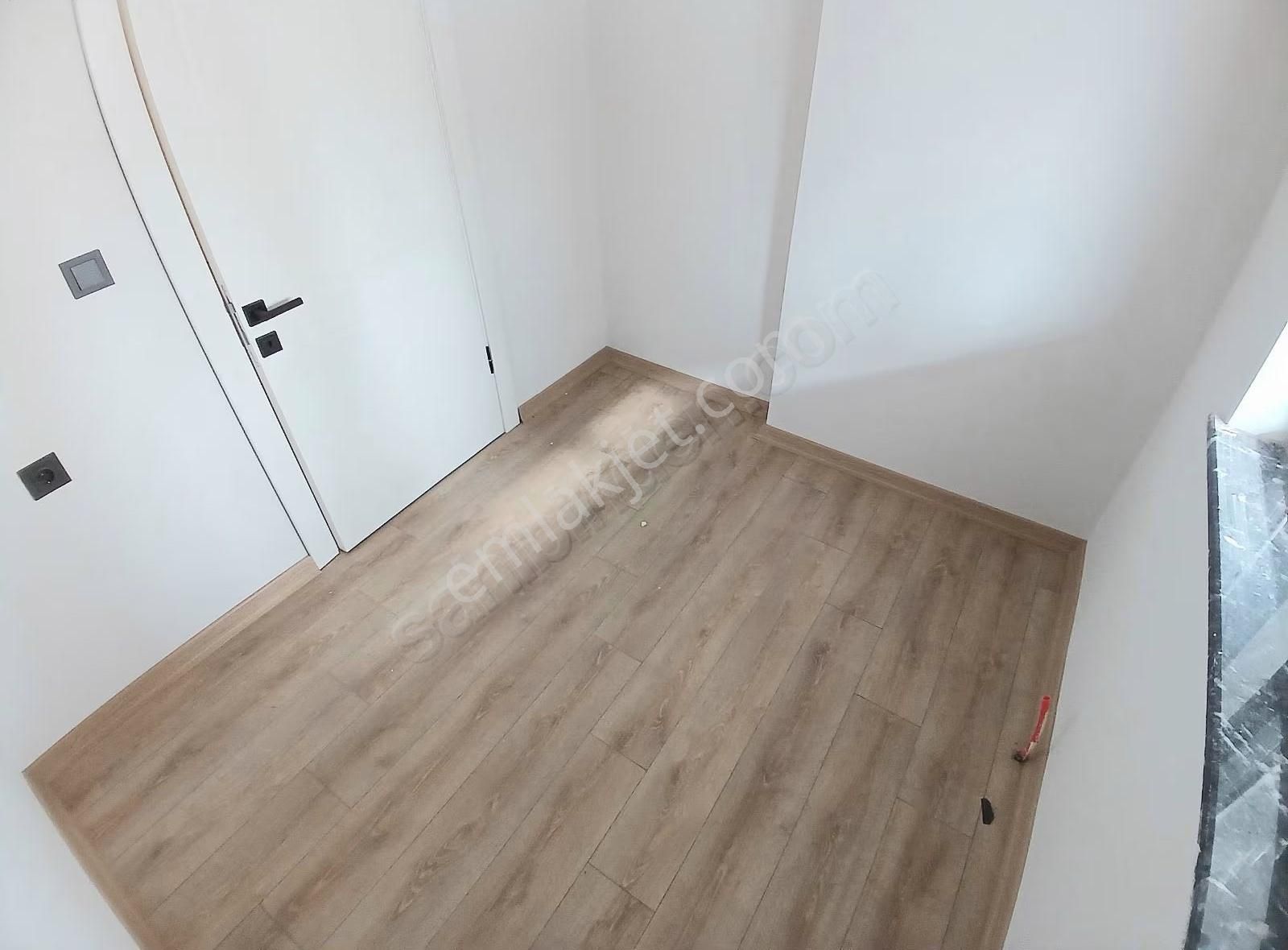 Menderes Mahallesi_kat Konumunda_ebeveyn Banyolu 3+1 Sıfır Daire - Görsel 2