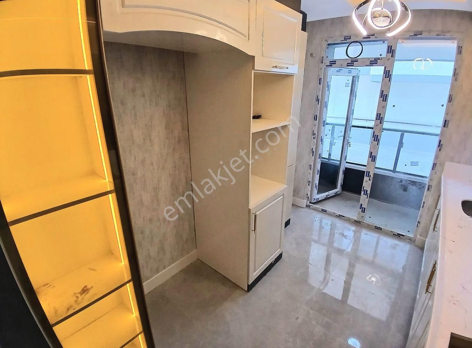 Menderes Mahallesi_kat Konumunda_ebeveyn Banyolu 3+1 Sıfır Daire - Görsel 9