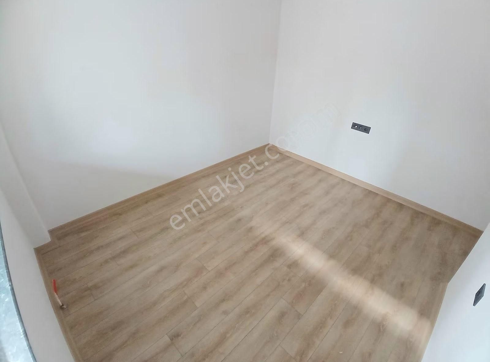 Menderes Mahallesi_kat Konumunda_ebeveyn Banyolu 3+1 Sıfır Daire - Görsel 19