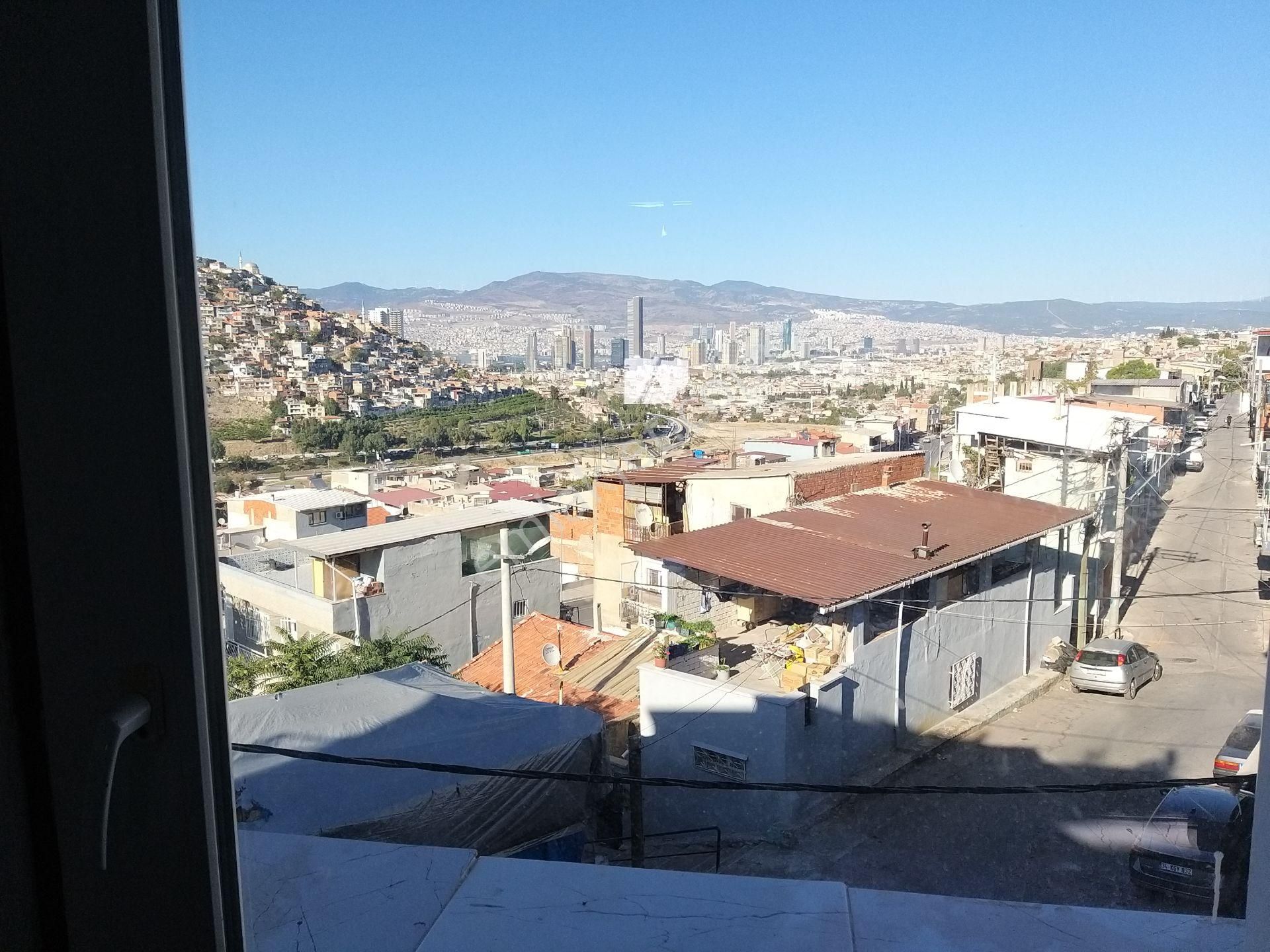 İzmir Konak Mehtap Mah//gürçeşme'de Deniz Manzaralı//3kat+2kat Arkada 5adet Ev Olan Müstakil Ev - Görsel 6