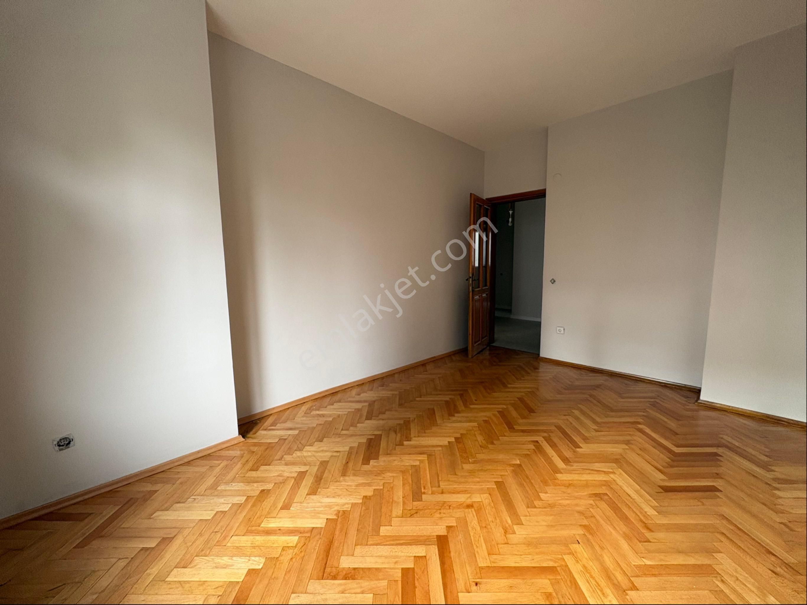 Oben'den Bostancının Merkezinde 3+1 120 M² Net Kullanımlı - Görsel 14