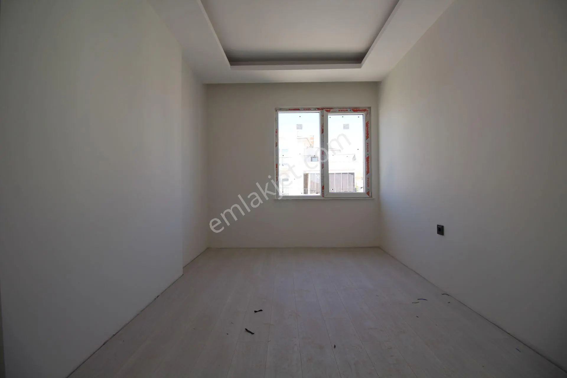 Askaray Meydan Mahallesinde Sıfır Önü Açık Satılık 1+1 Daire - Görsel 5