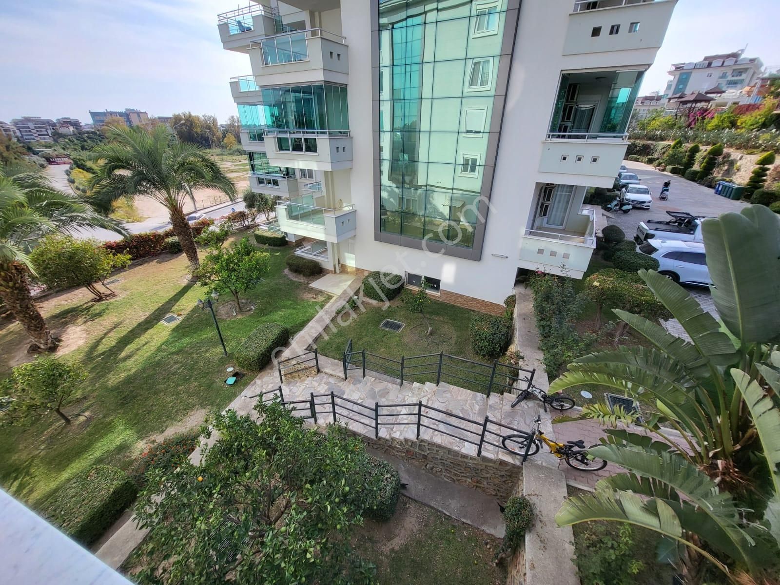 3+1 Satılık Eşyalı Daire Olive City Utopia 2 Alanya Oba - Görsel 4