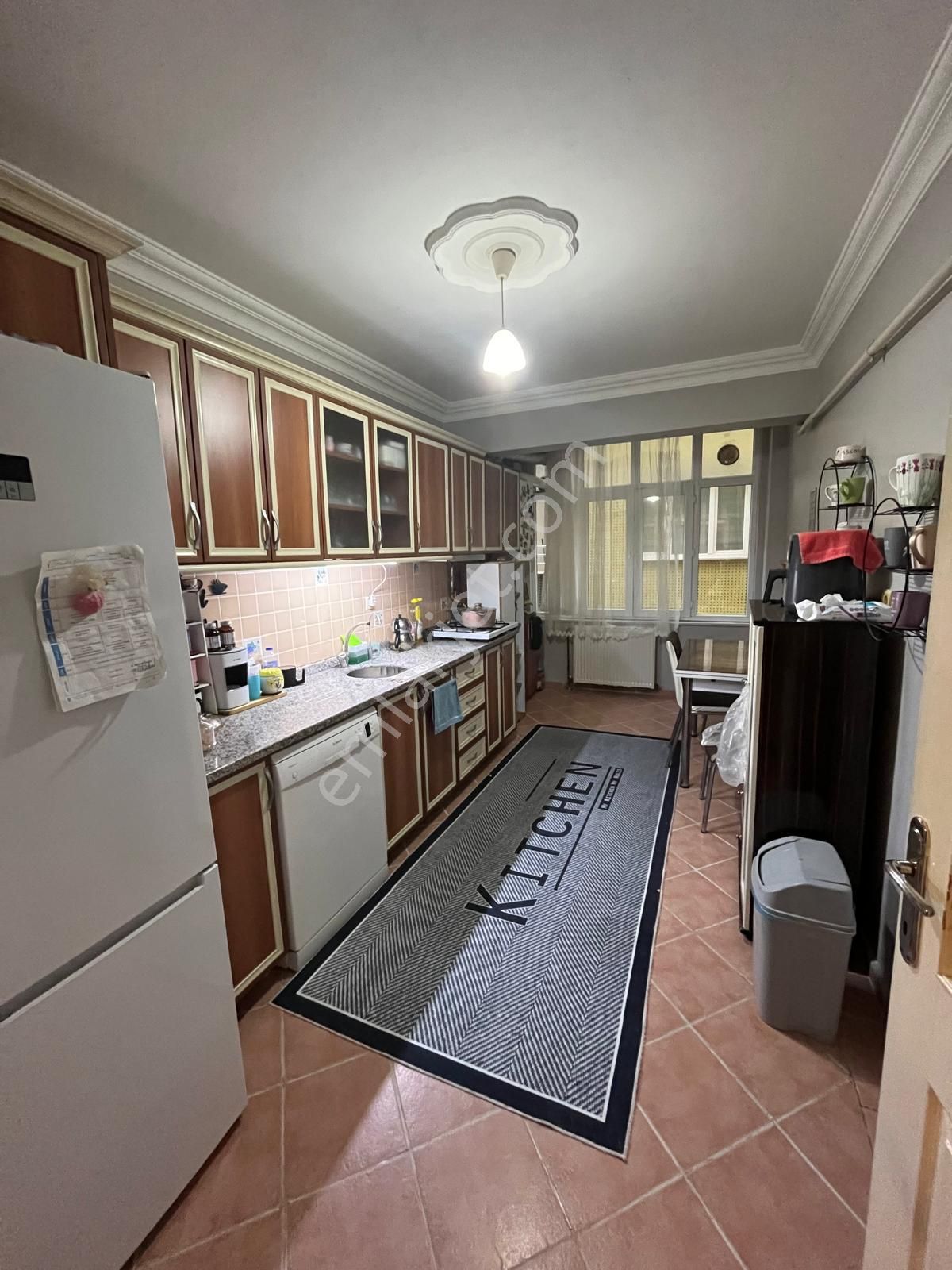 Muhittin Mahallesi Bağlar 2.sok. 4+1 Ara Kat Satılık Daire! - Görsel 4