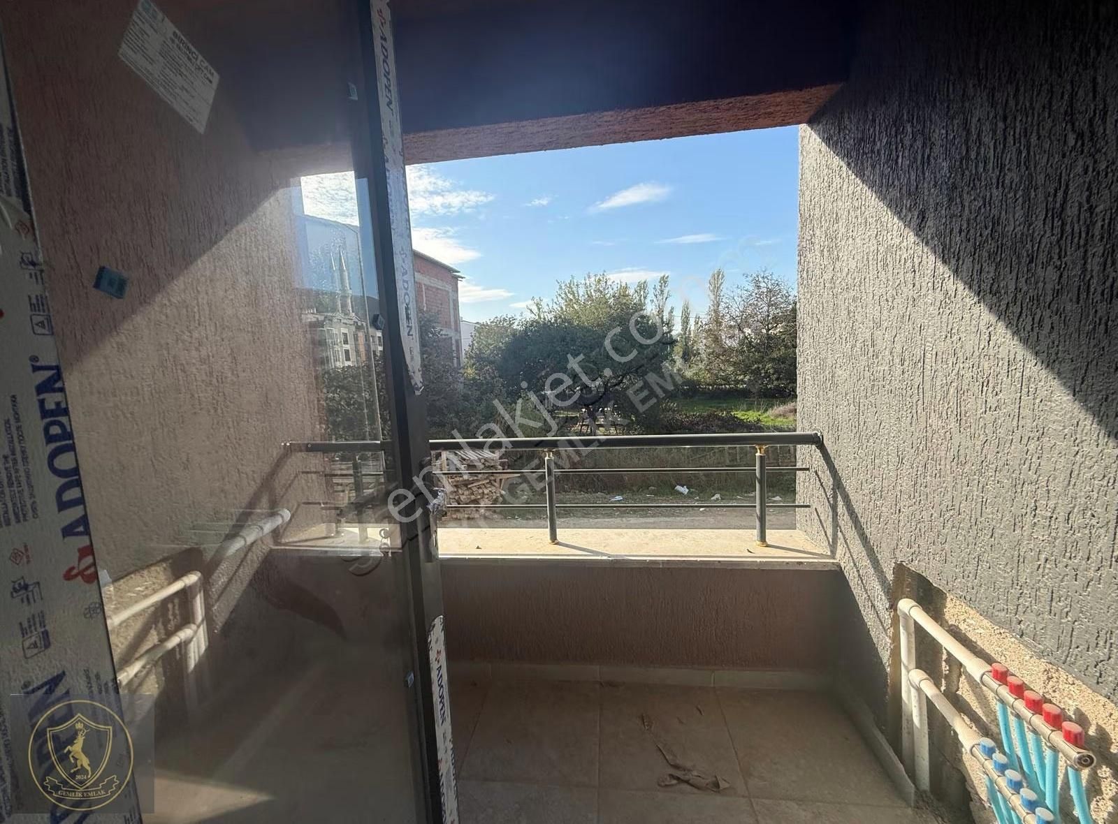 Gemlik Emlaktan 3+1 Sıfır Satılık Merkezi Konumda Sıfır Daire