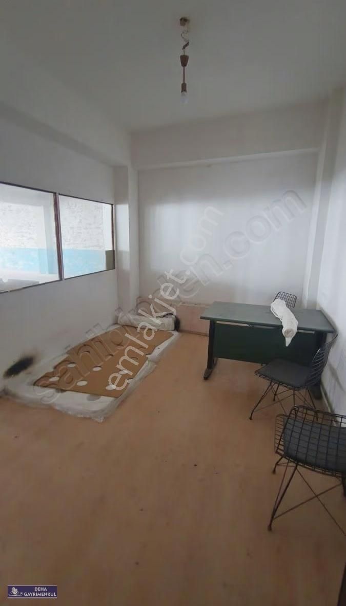 Deha' Dan Küçük Balıklı' Da 300 M2 Kiralık Dükkan - Görsel 2