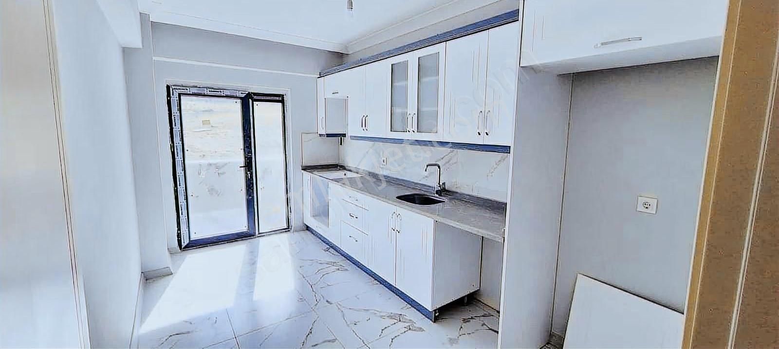 Tepe Bölgesin De Site İçerisin De Satılık 135m 3+1 Daire - Görsel 8