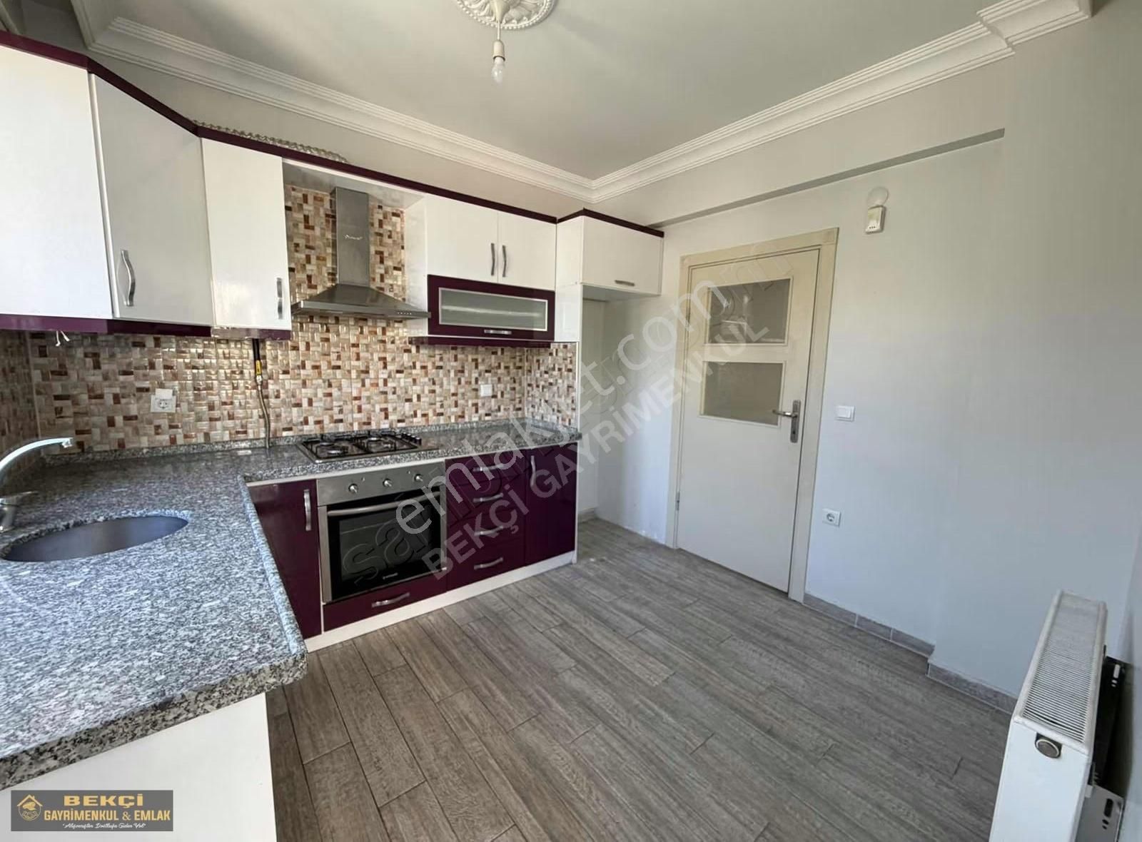 Cumhuriyet Mahallesi Kavallar Caddesi 2+1 Satılık Daire - Görsel 16