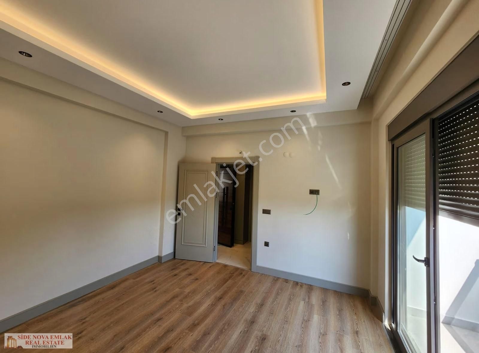 Ilıca'da Satılık 1+1 Lux Daire - Görsel 4