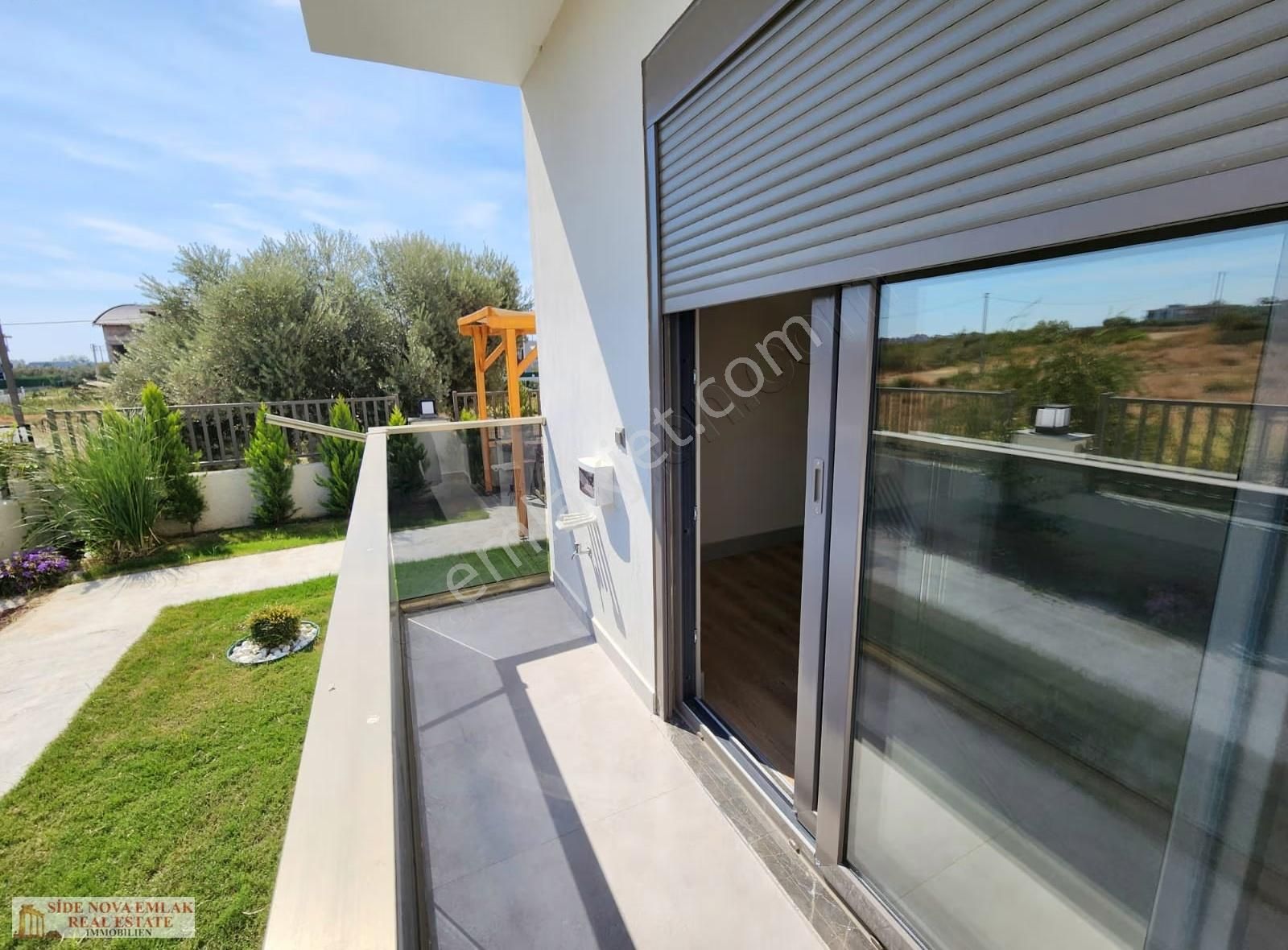 Ilıca'da Satılık 1+1 Lux Daire - Görsel 20