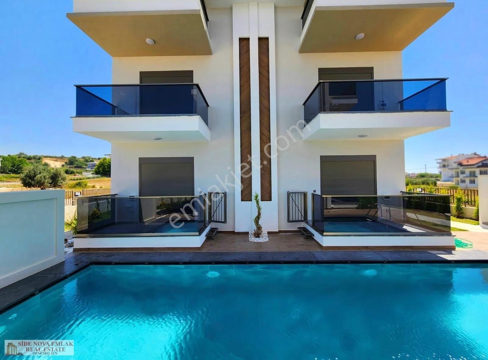 Ilıca'da Satılık 1+1 Lux Daire - Görsel 6