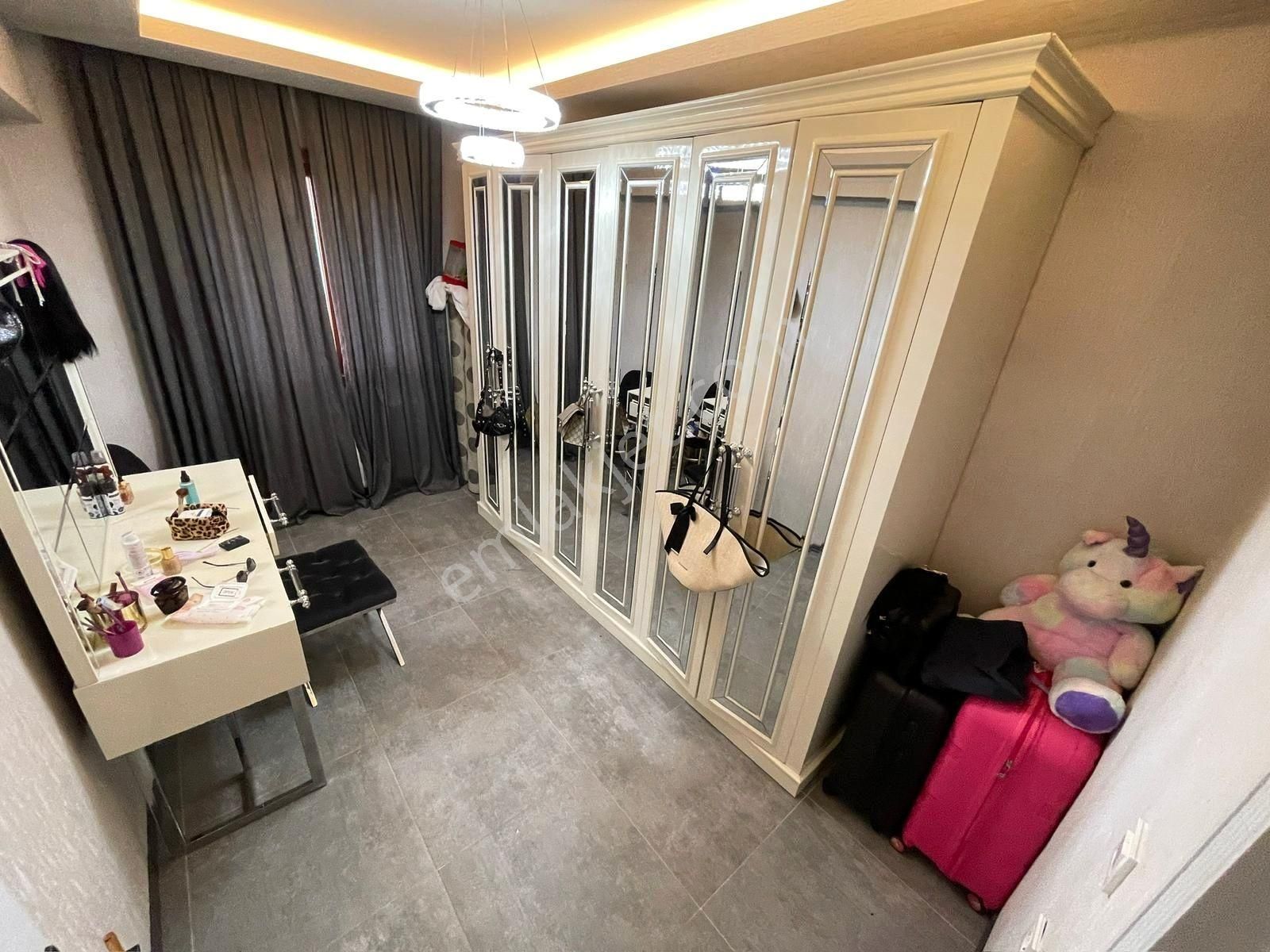 Yayla Seyitler Cd Üzeri Full Yapılı Asansörlü İskanlı Ara Kat - Görsel 16