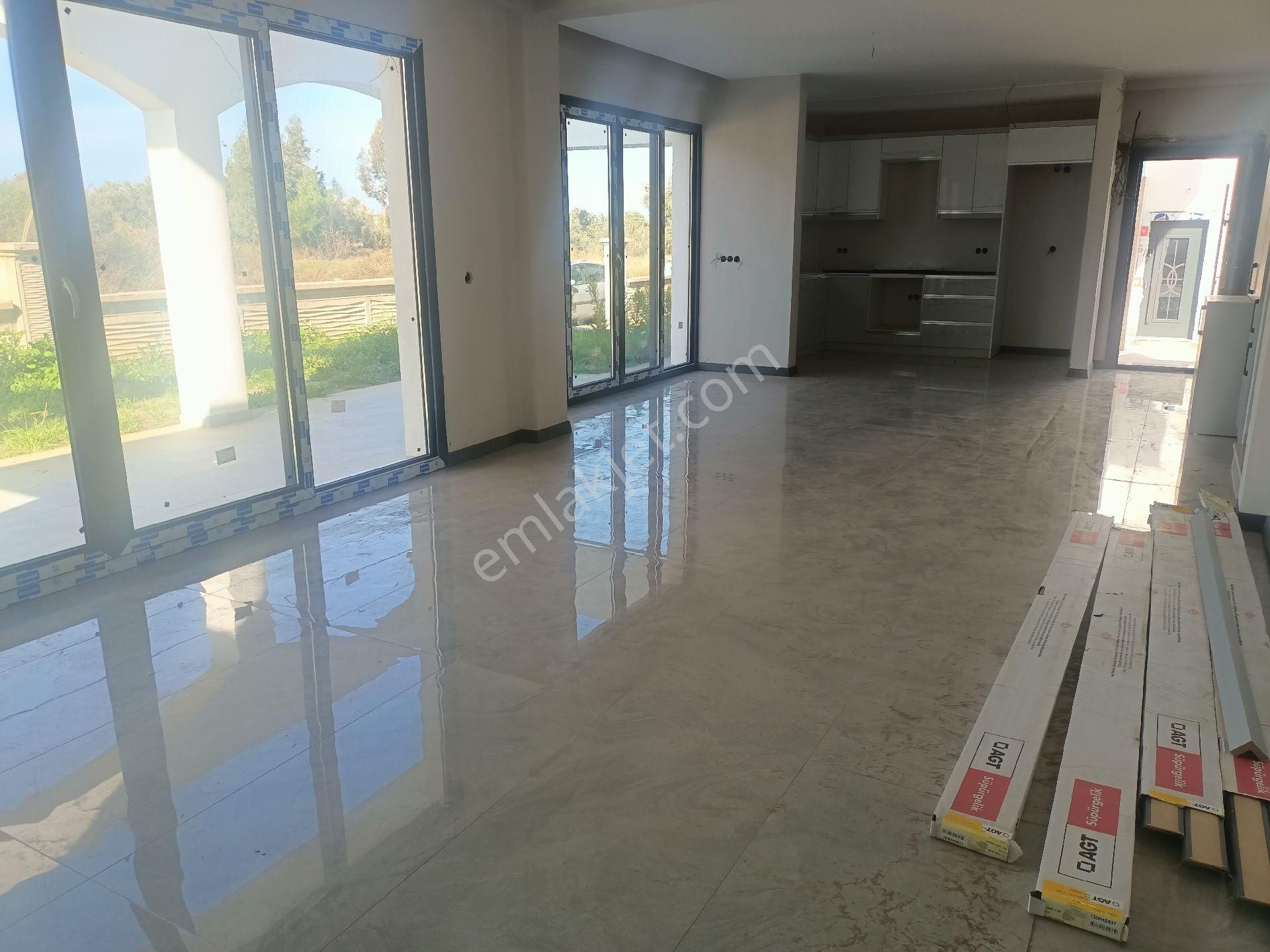 Kuşadası Güzelçamlı 3+1 Villa - Görsel 11