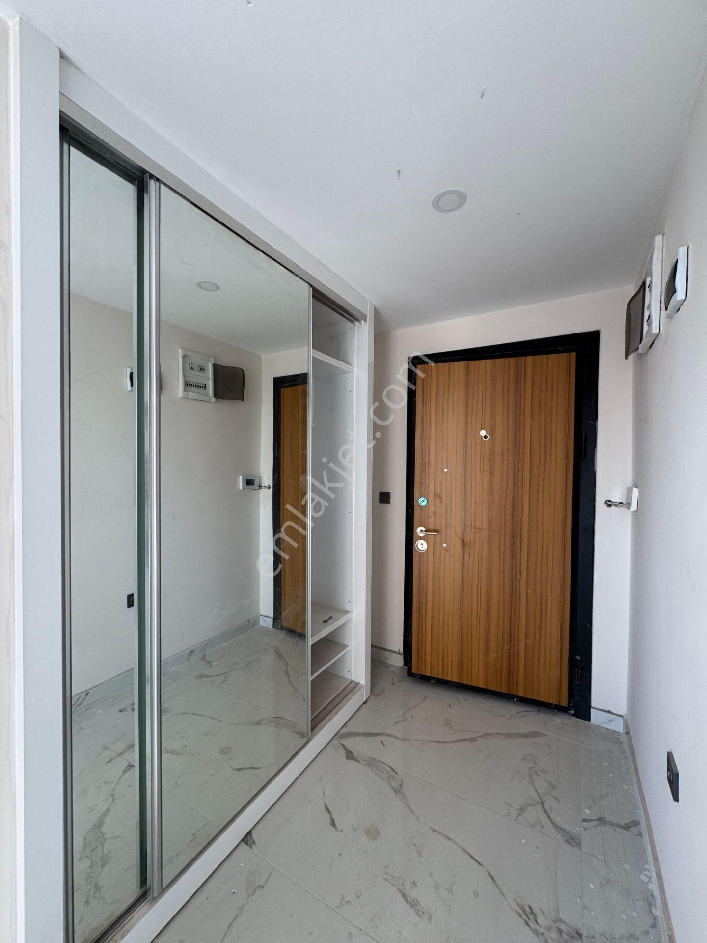 Göksuda Havuzlu Site İçinde Ebv.banyolu Geniş 2+1 Fırsat Daire - Görsel 7