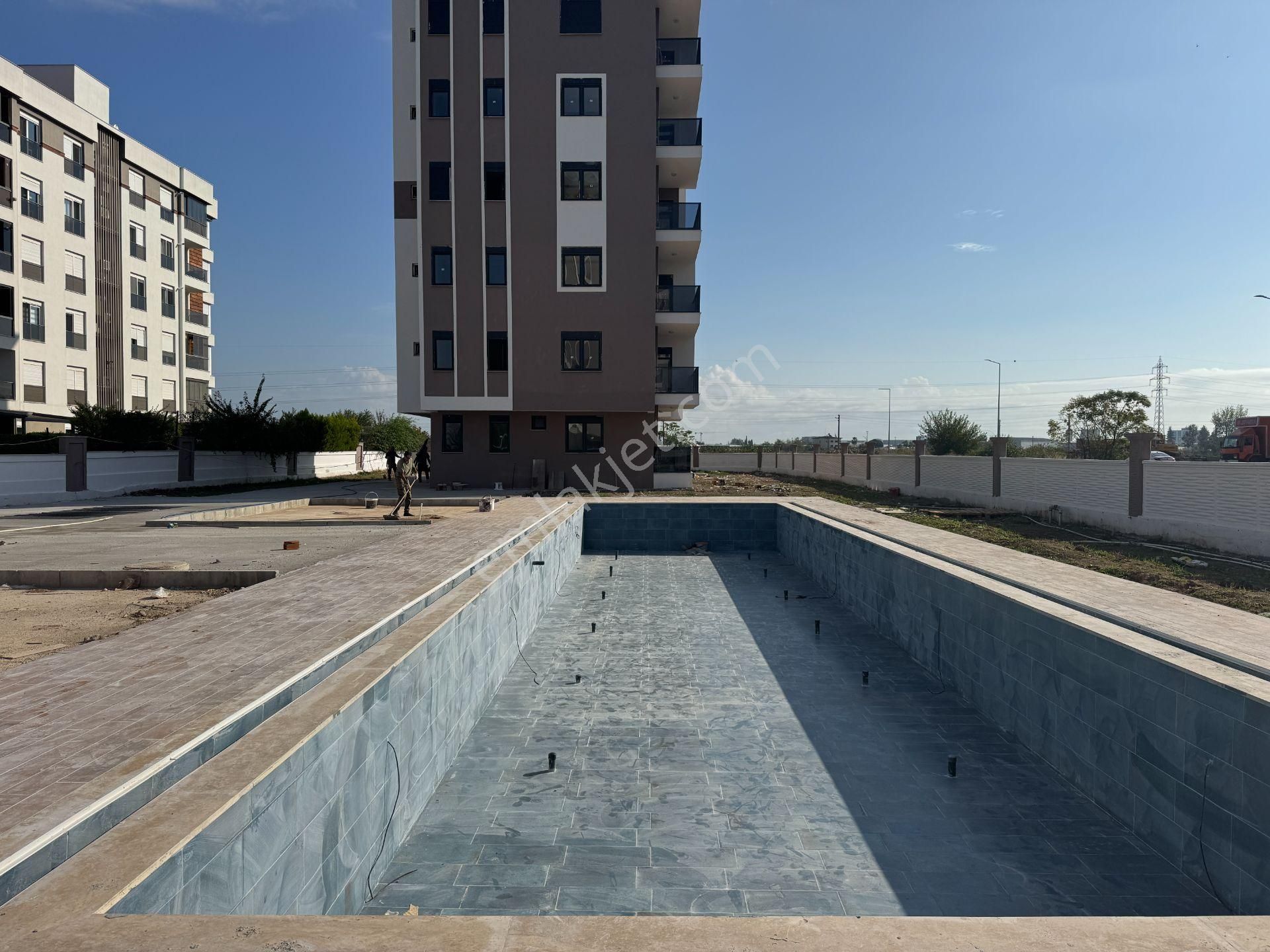 Göksuda Havuzlu Site İçinde Ebv.banyolu Geniş 2+1 Fırsat Daire - Görsel 24