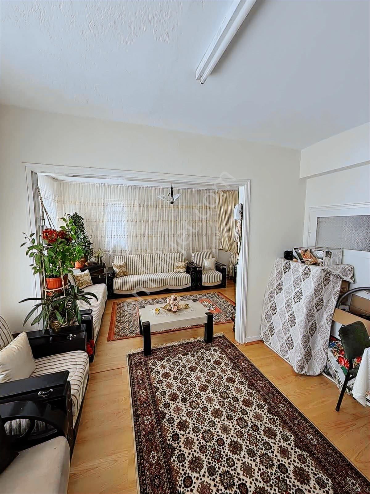 Erkilet General Emir De Satlık Daiire