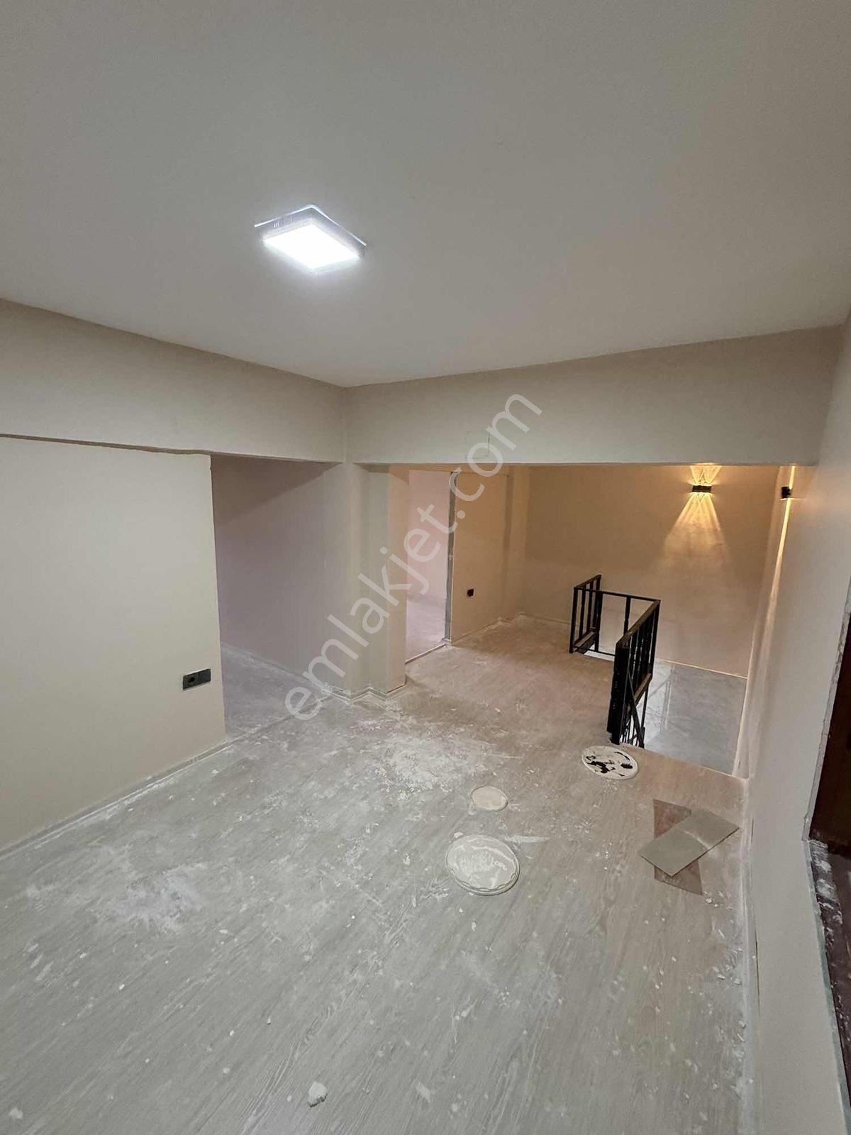 Mega Emlaktan Devren Kiralık Atatürk Bulvarında Dükkan - Görsel 5
