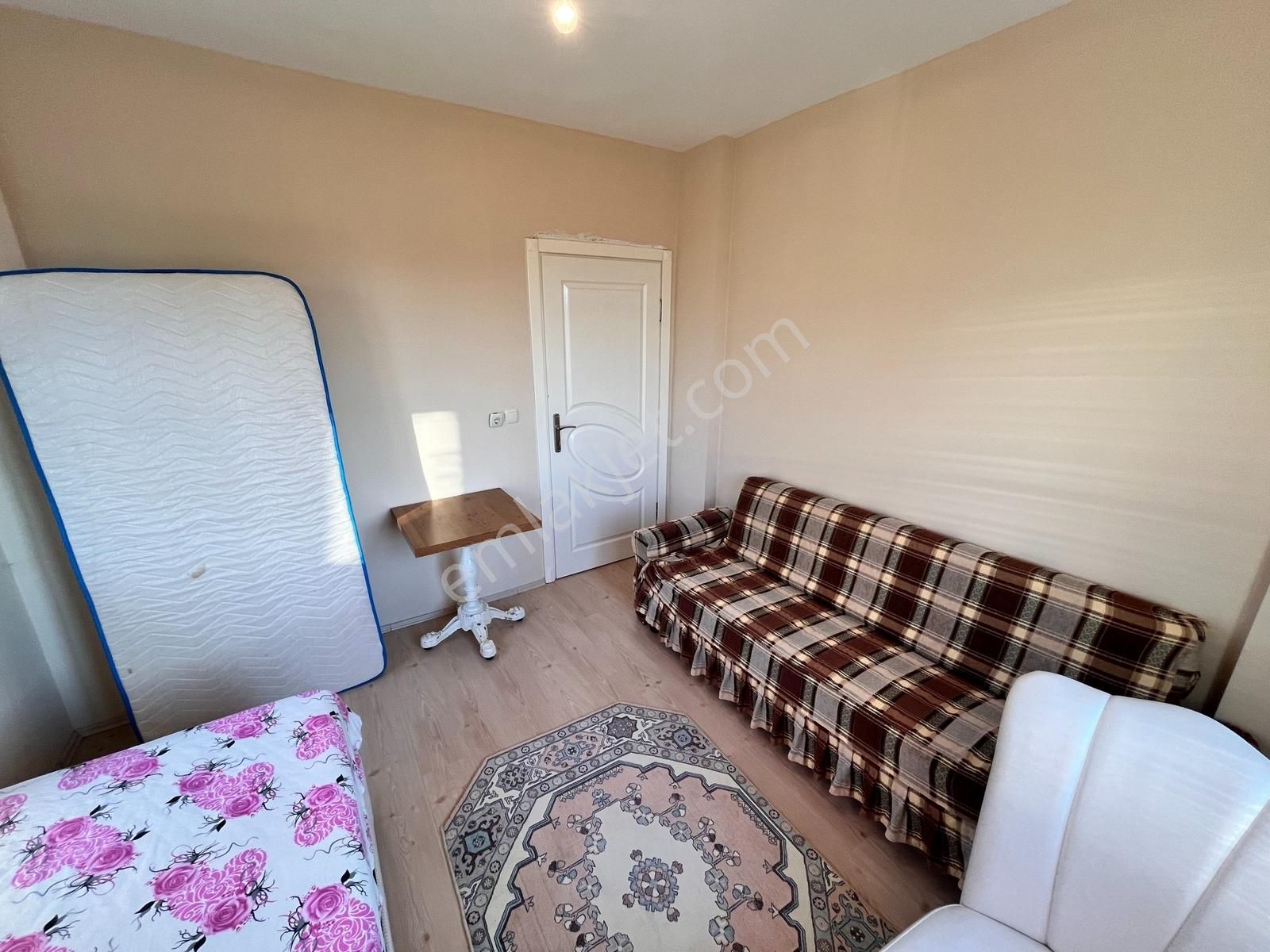 Pazara Yakın 6+1 3 Katlı Deniz Manzaralı Güney Cephe Müstakil Vi - Görsel 34