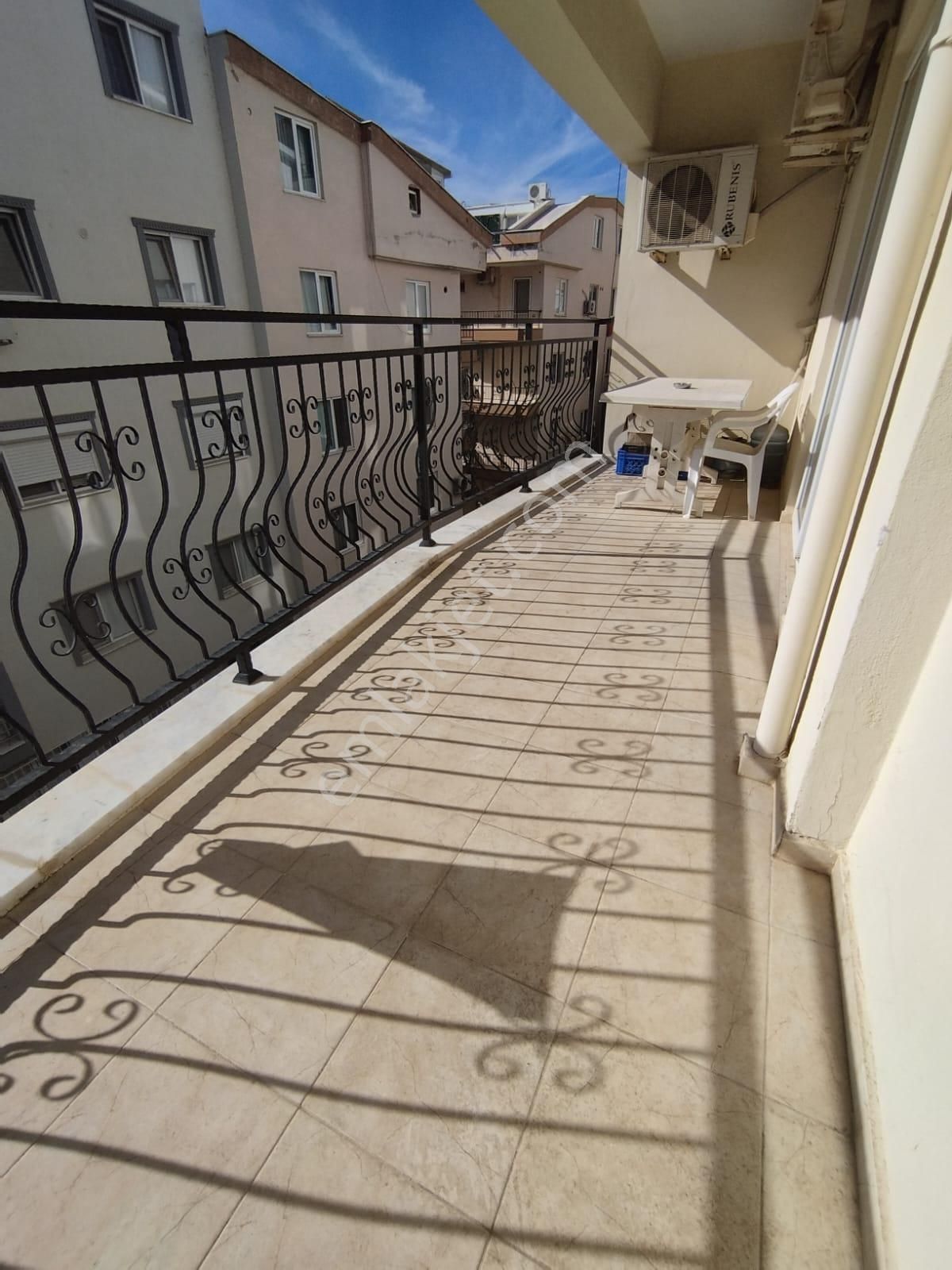 Didim De Çok Geniş 2+1 Daire - Görsel 9