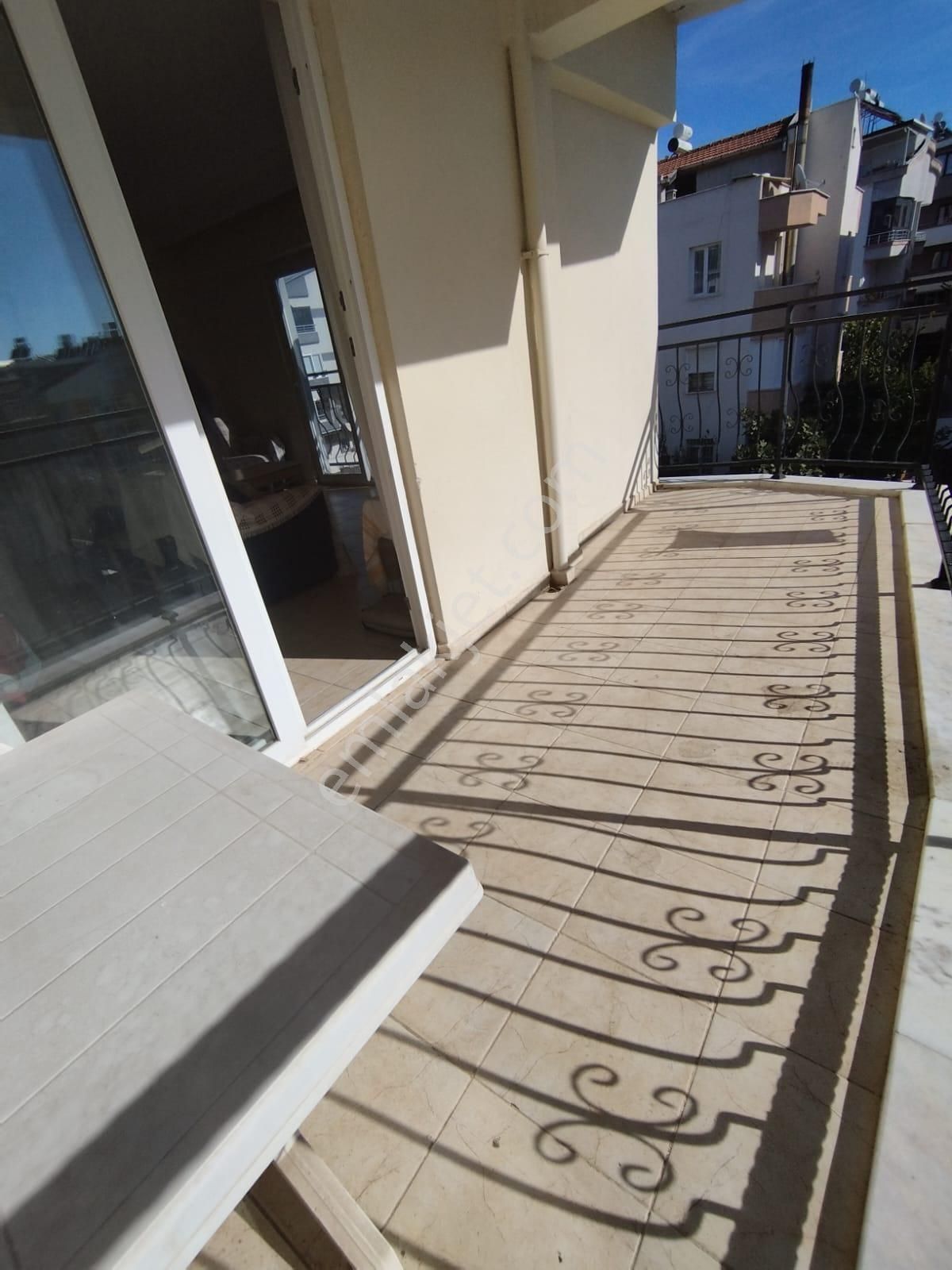 Didim De Çok Geniş 2+1 Daire - Görsel 8