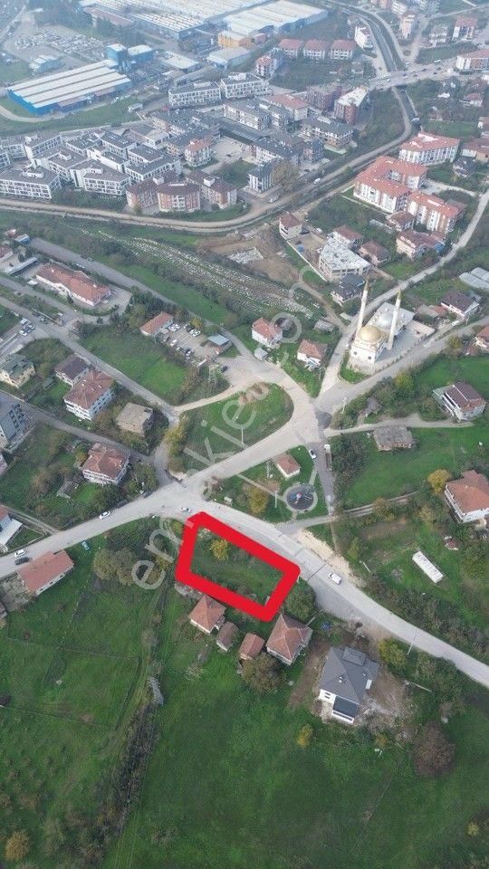 Düzce Merkez'de Satılık Ticarı + Konut İmarlı Arsa - Görsel 9