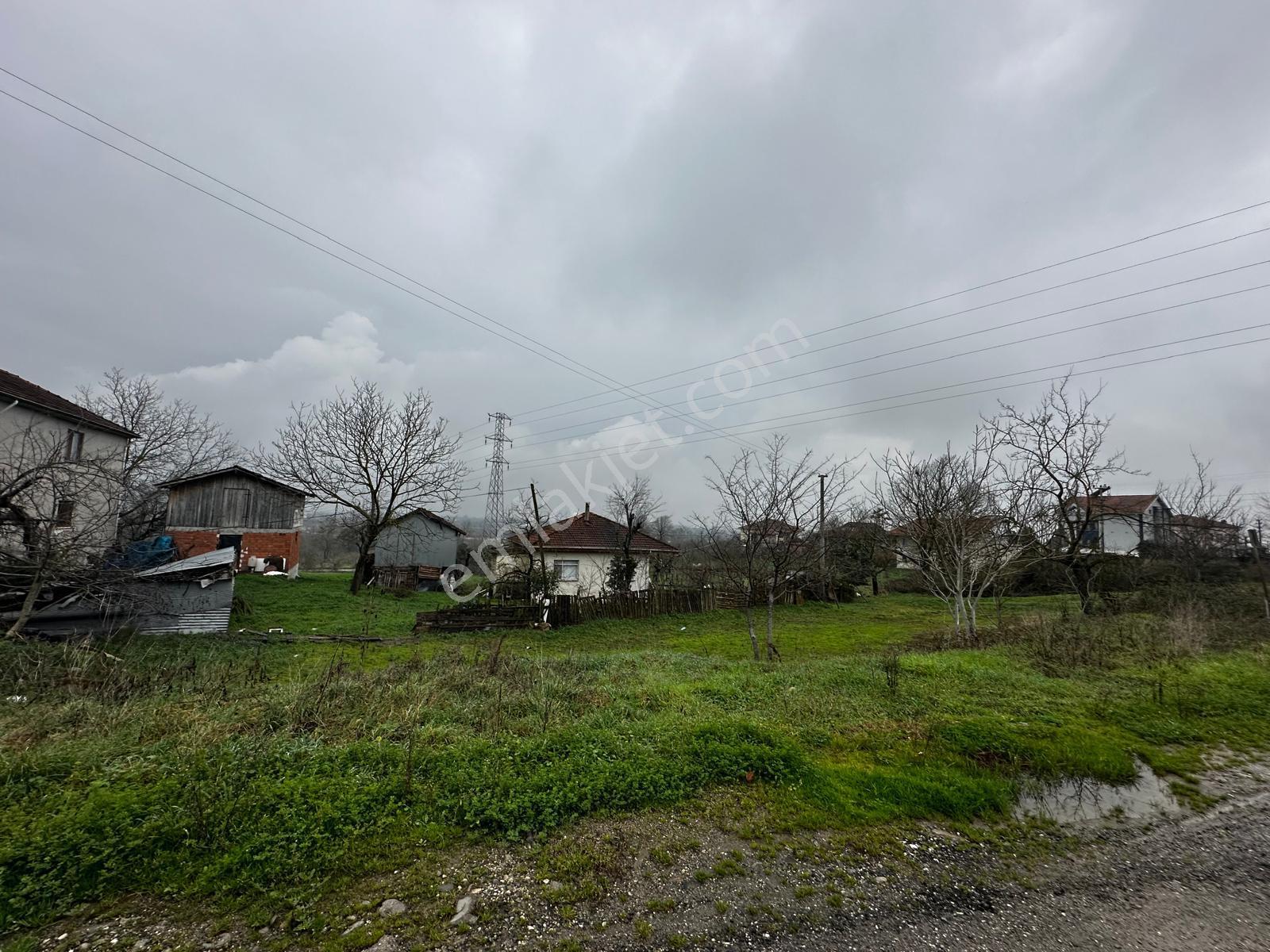 Düzce Merkez'de Satılık Ticarı + Konut İmarlı Arsa - Görsel 3