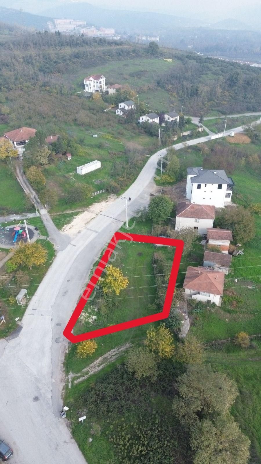 Düzce Merkez'de Satılık Ticarı + Konut İmarlı Arsa - Görsel 14