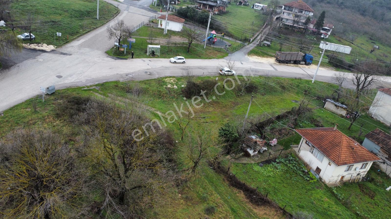 Düzce Merkez'de Satılık Ticarı + Konut İmarlı Arsa - Görsel 13