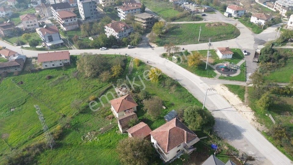 Düzce Merkez'de Satılık Ticarı + Konut İmarlı Arsa - Görsel 18