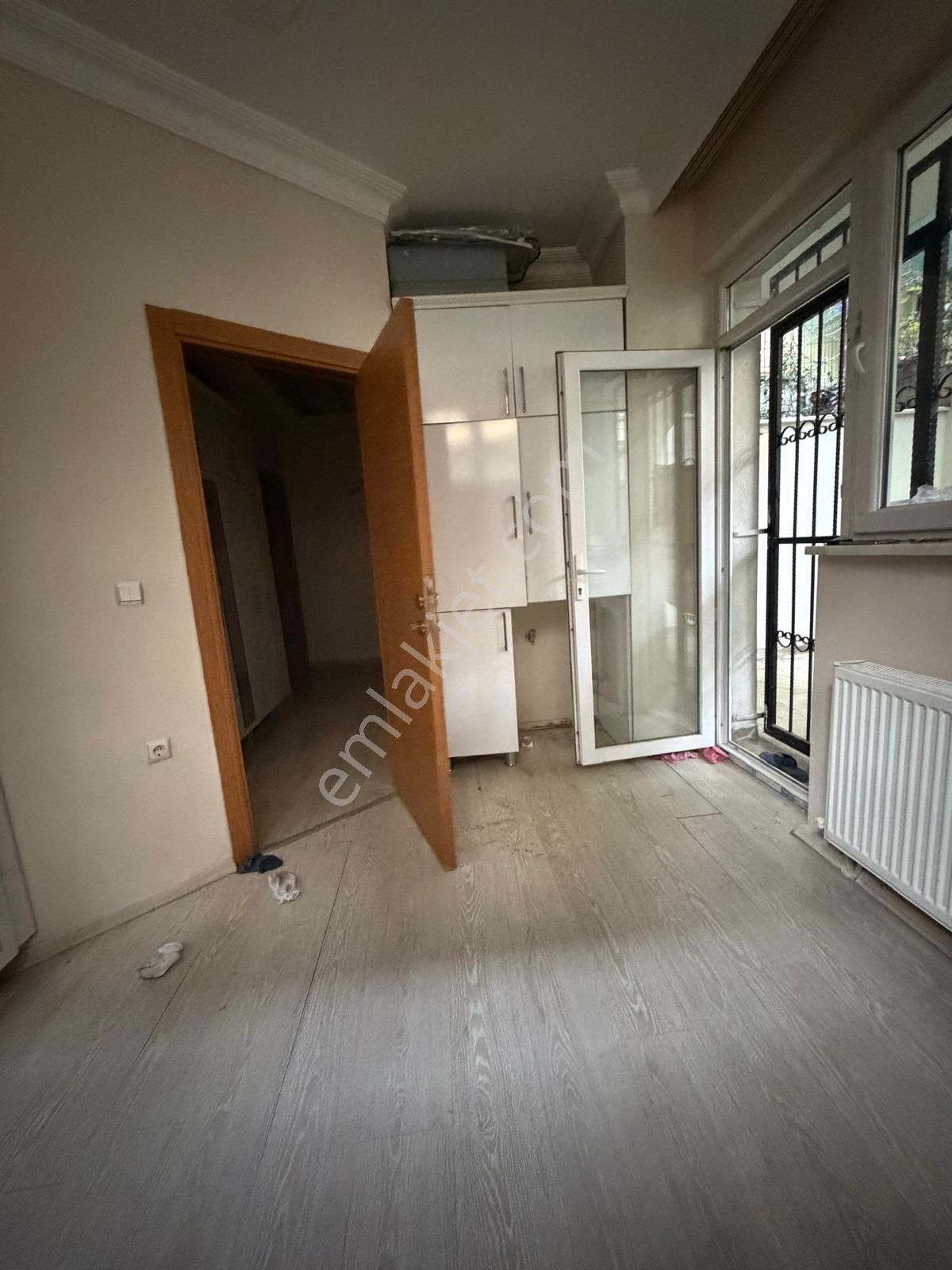 Sultaniye Mahallesinde 1+1 Kiralık Daire - Görsel 4