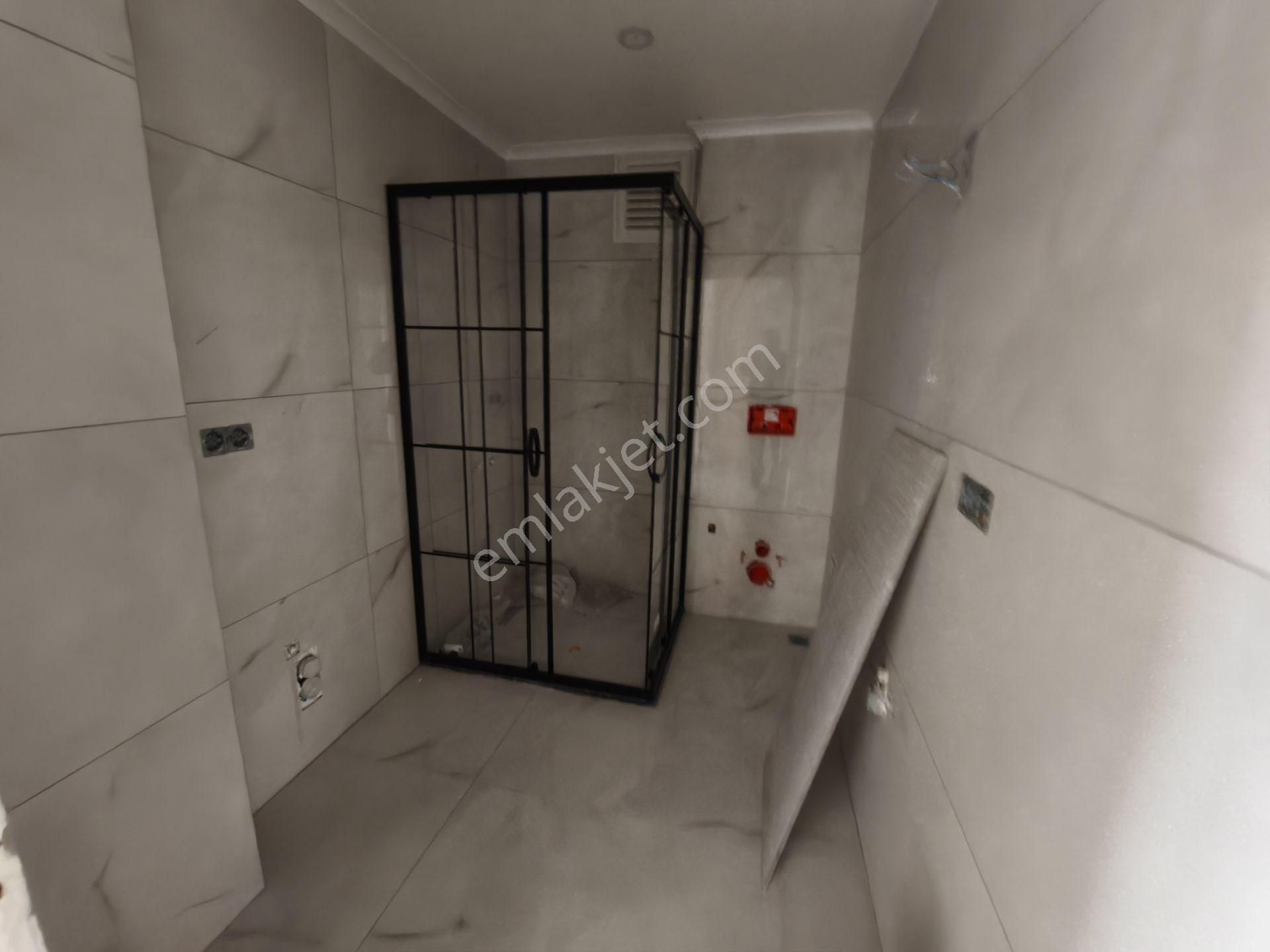 Sultanbeyli Necipfazıl Mah Satılık 140 Metre 3+1 Lüks Arakat Daireler - Görsel 15