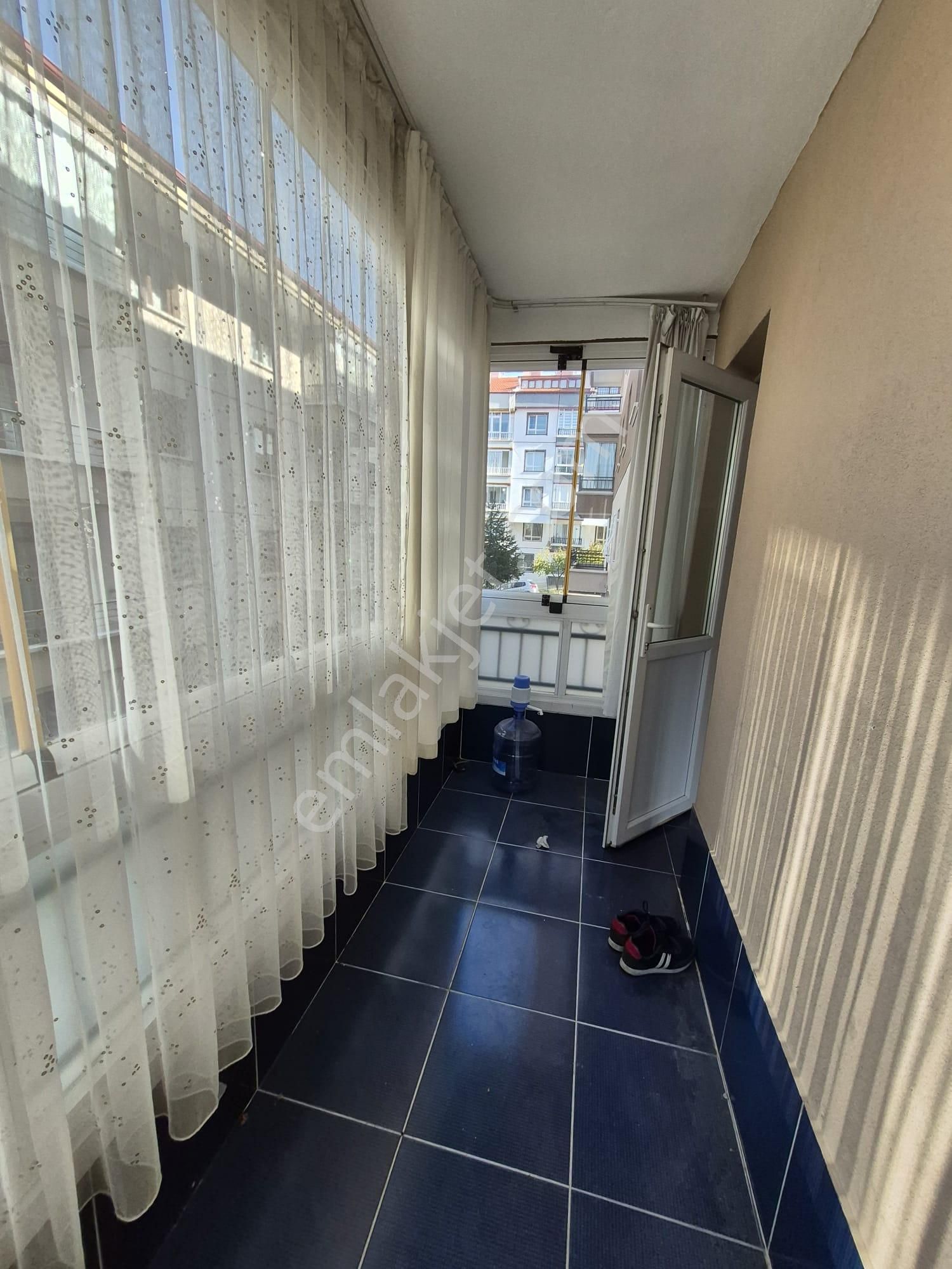 *** Atapark Mah.okul Karşısı Yapılı 3+1 Kiralık *** - Görsel 8