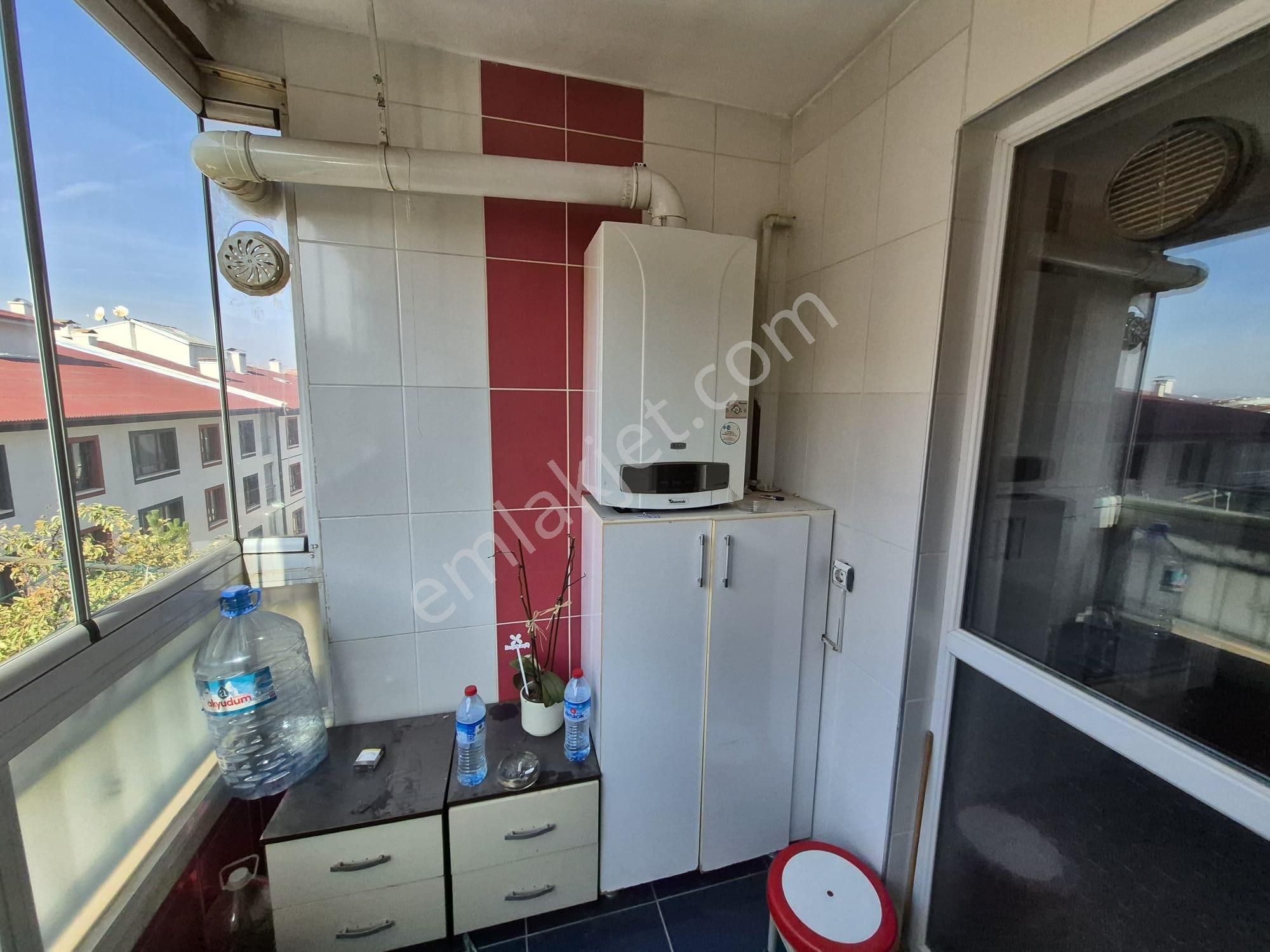 *** Atapark Mah.okul Karşısı Yapılı 3+1 Kiralık *** - Görsel 7