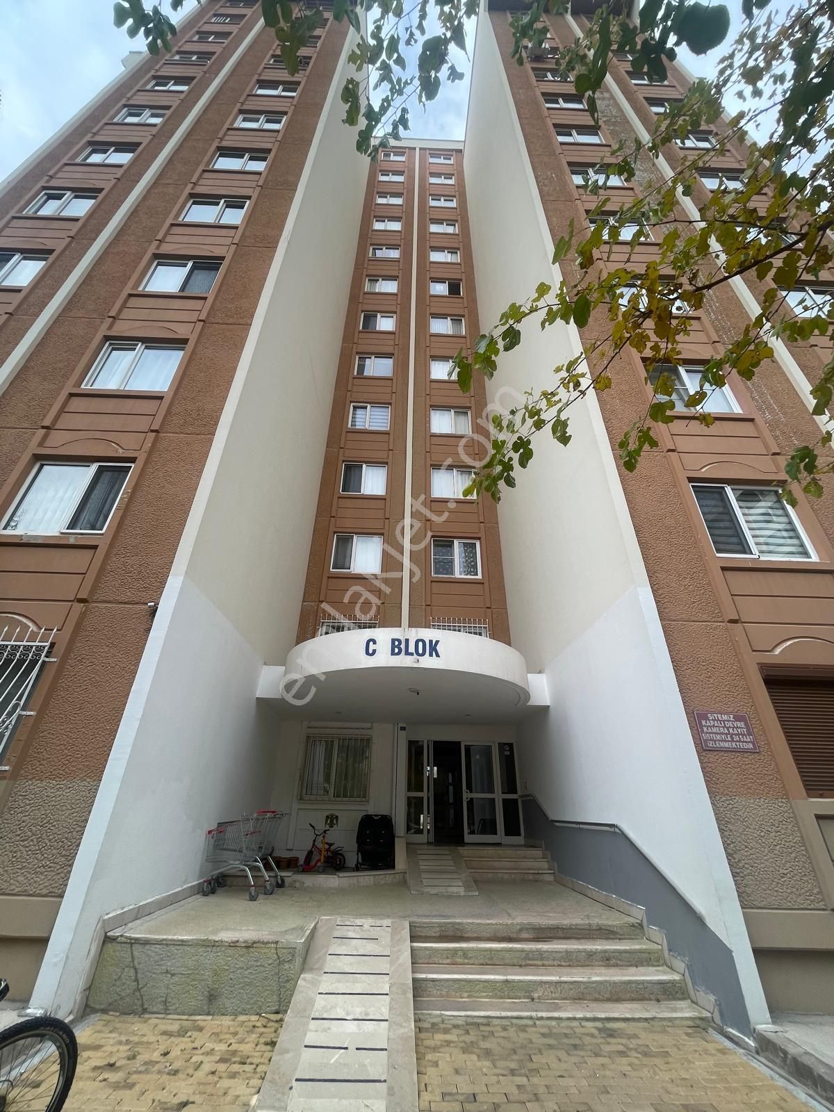 Real Yanı Kiralık 4+1 Daire - Görsel 2