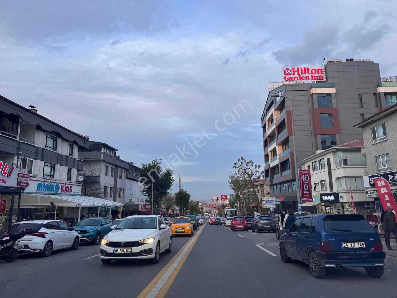 Dikmen Caddesinde Tabela Değeri Yüksek Satılık Dükkan