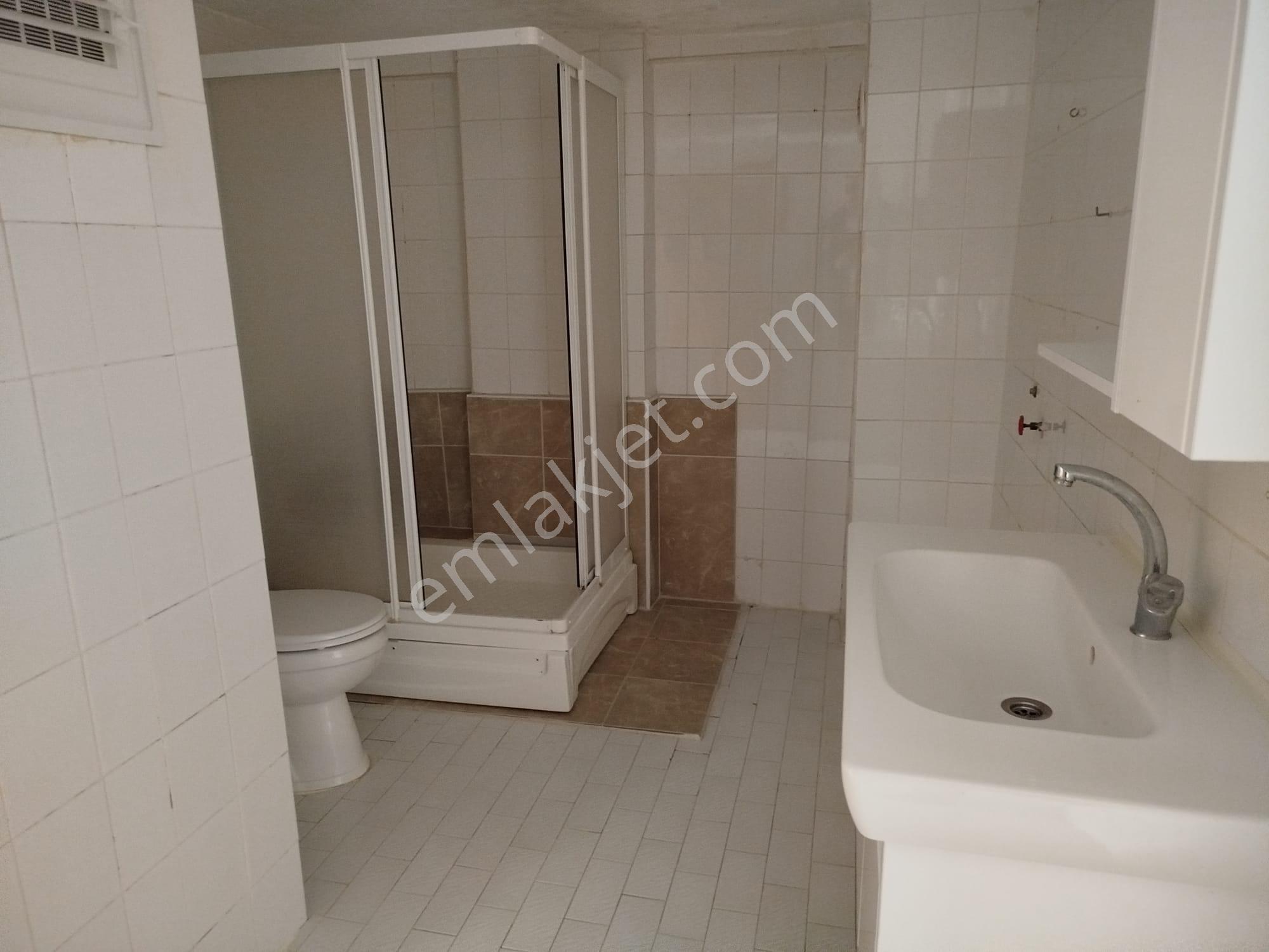 Remax Natural Değirmendere'de Merkezi Konumda 3+1 Kiralık Daire - Görsel 35