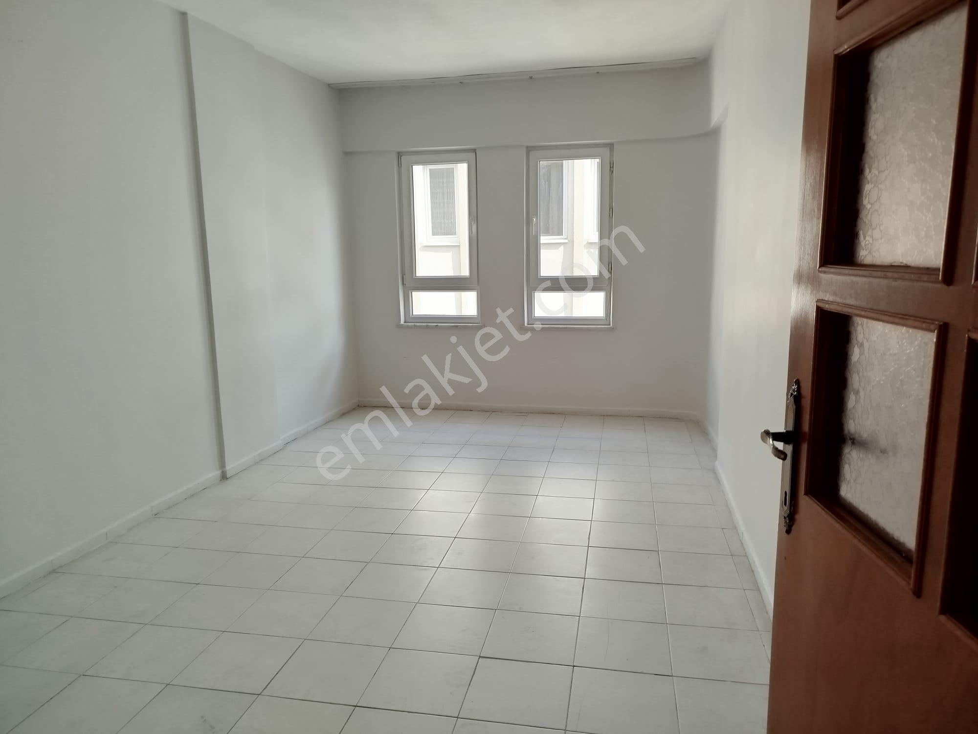 Remax Natural Değirmendere'de Merkezi Konumda 3+1 Kiralık Daire - Görsel 32
