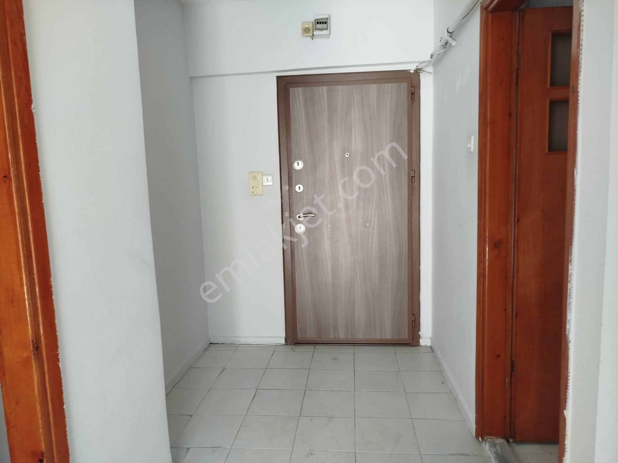 Remax Natural Değirmendere'de Merkezi Konumda 3+1 Kiralık Daire - Görsel 31