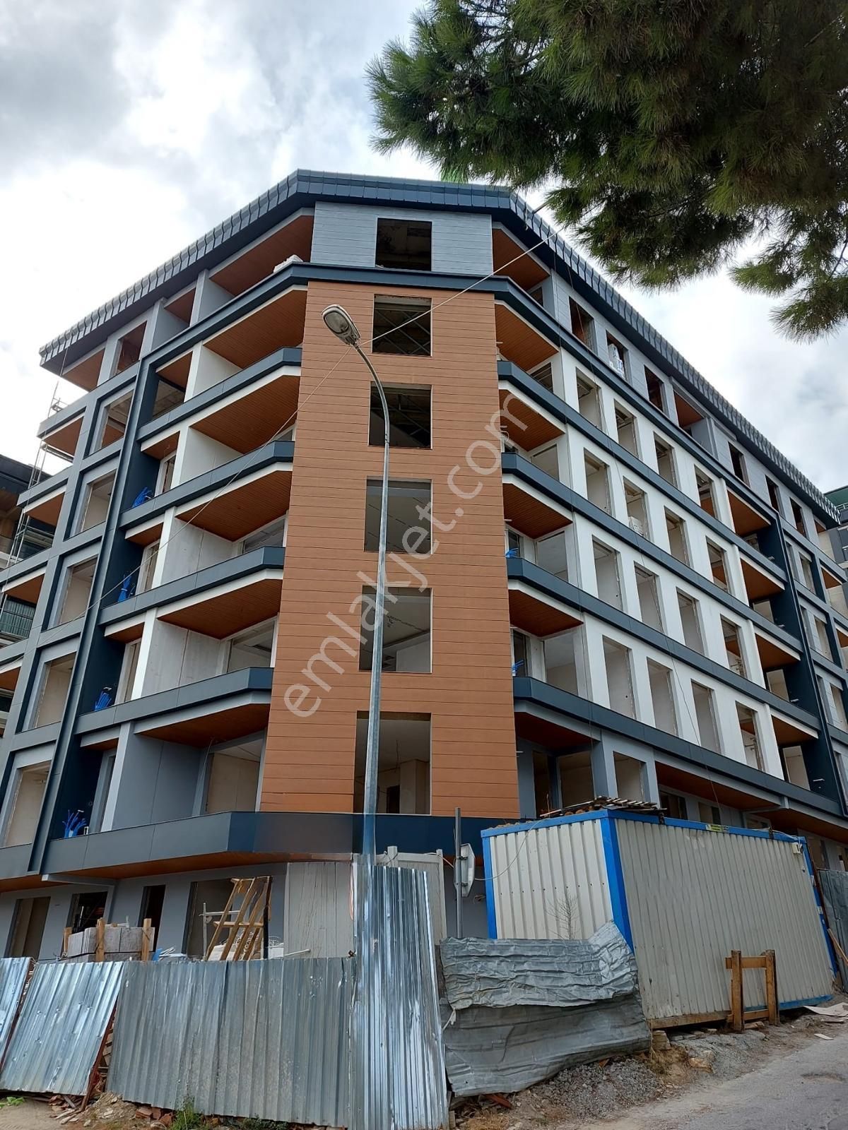 Pendik Batı Mah Sahil Boyu 1.sırada Dubleks Teraslı 3+1 Satılık - Görsel 2