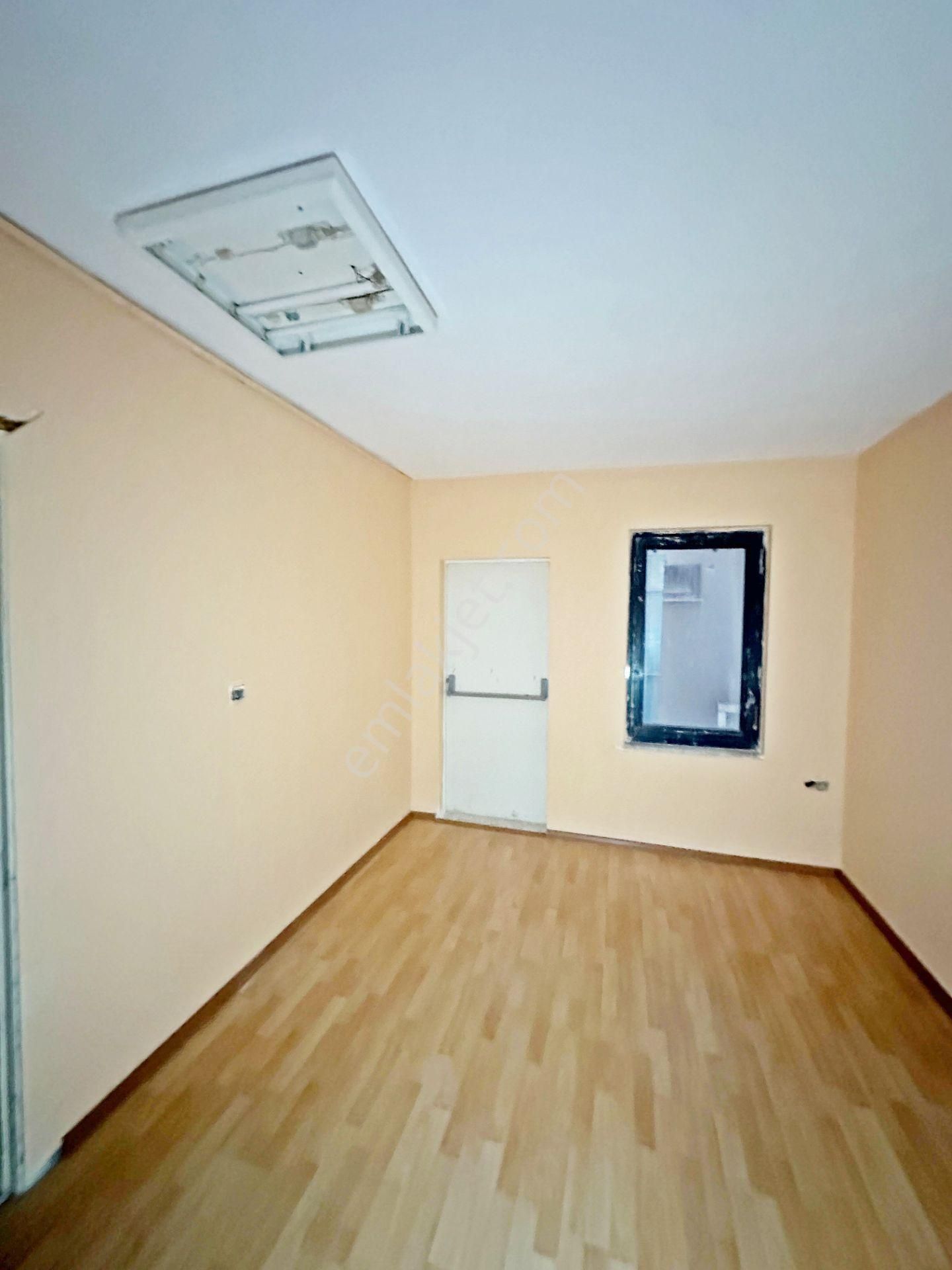 Gayrettepe Zorlu Center Yanı Satılık İşyeri Ofis 4+1 İskanlı Krediye Uygun Cadde Üzeri - Görsel 32