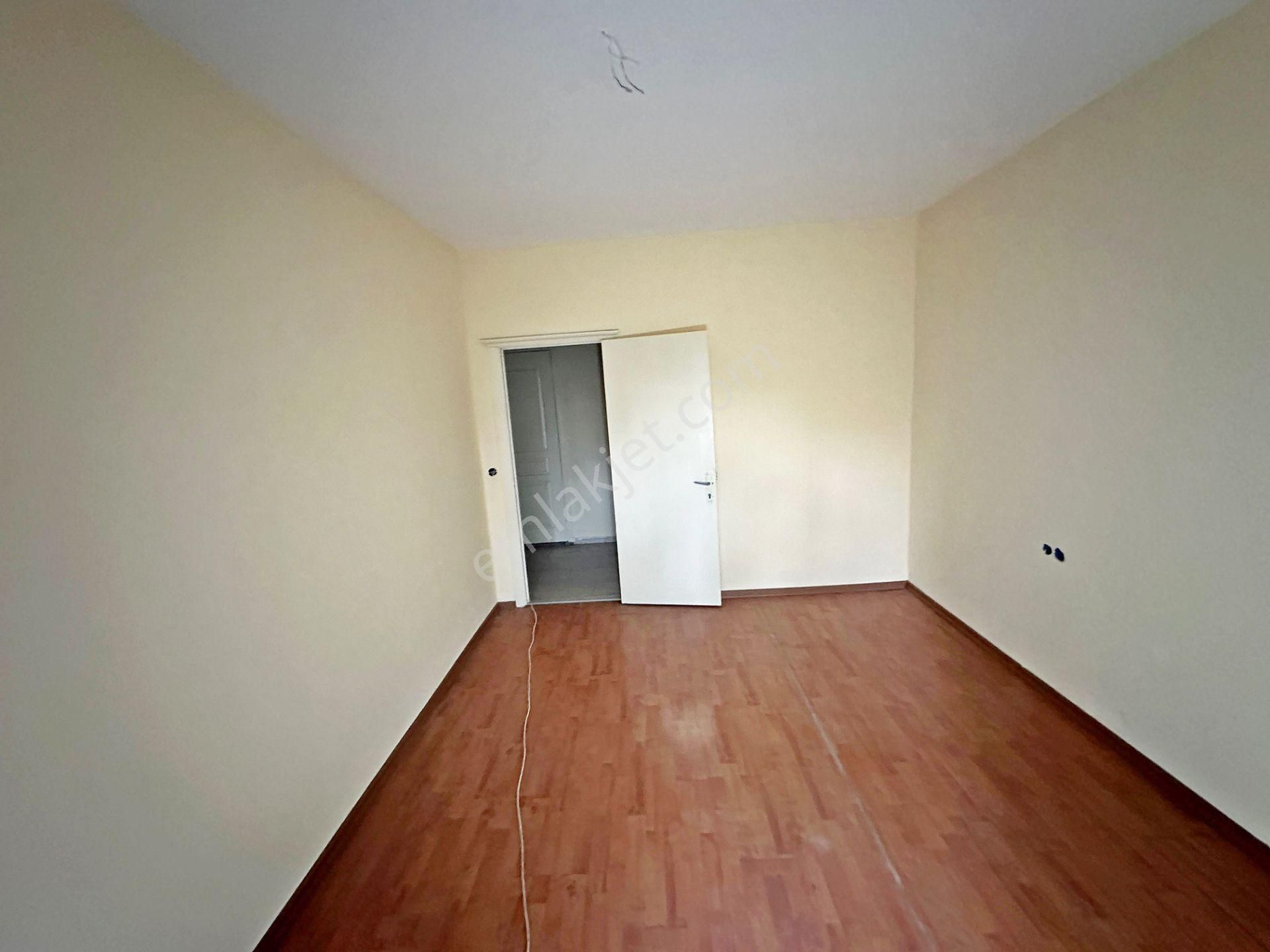 Gayrettepe Zorlu Center Yanı Satılık İşyeri Ofis 4+1 İskanlı Krediye Uygun Cadde Üzeri - Görsel 20